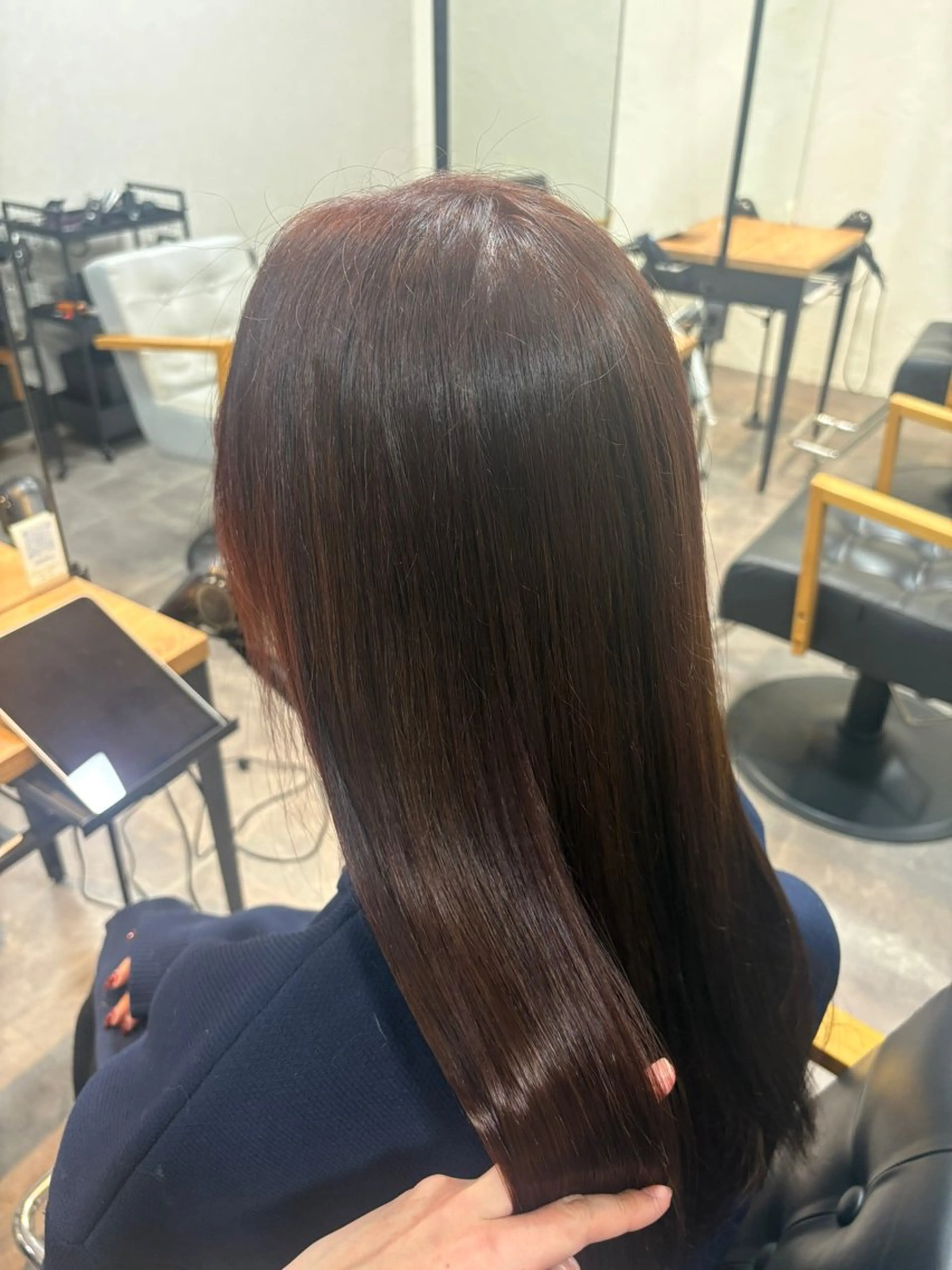 カラー レッドカラー sanaka / Minoriのヘアスタイル