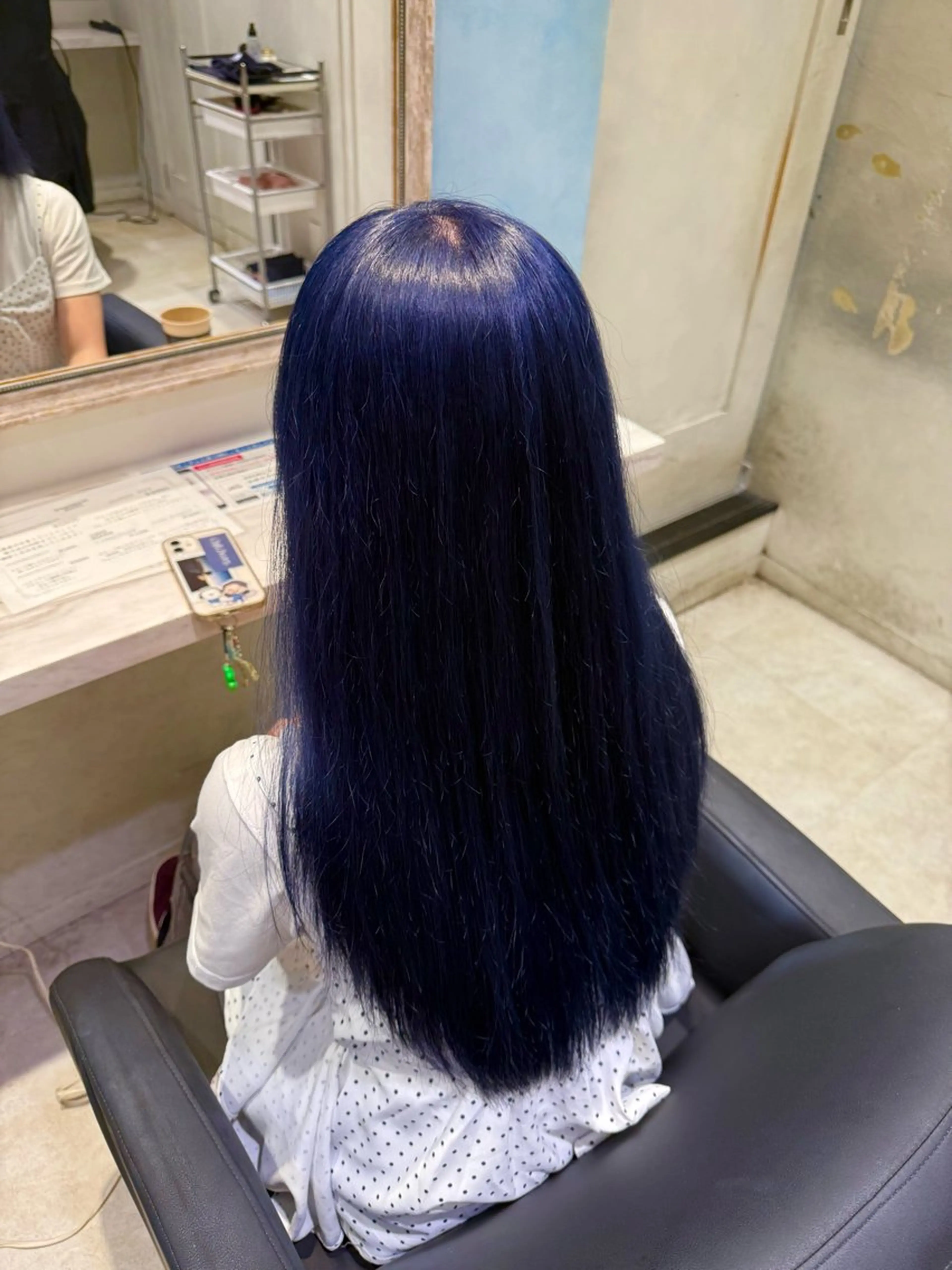 ロング カラー アッシュ ベージュカラー ブリーチ ブルーカラー 透明感カラー ヘアカラー ハイトーン/ブリーチ 💙みずき💙のヘアスタイル