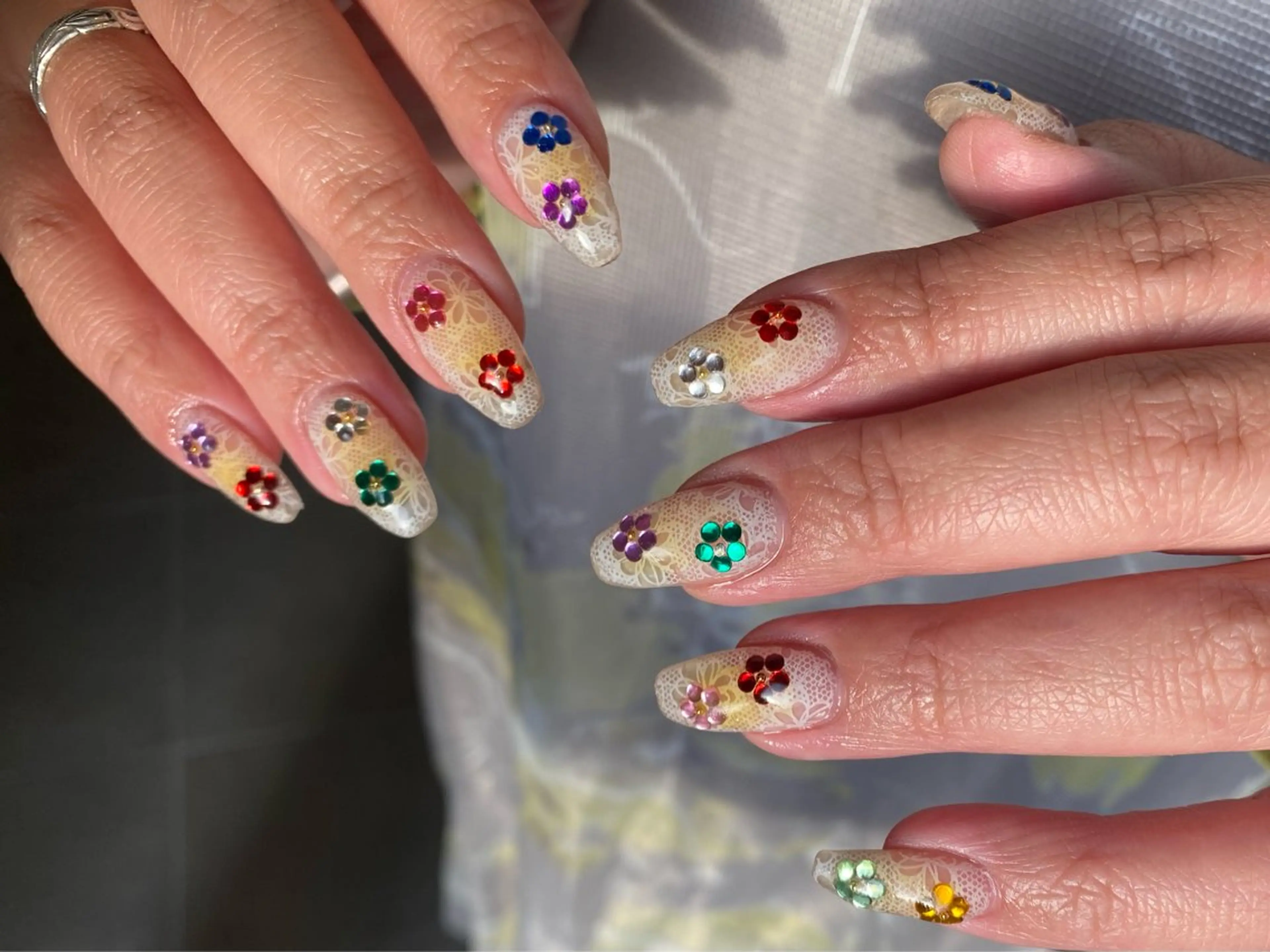 ネイル チークネイル レース ハンドネイル STAR RIVER【スターリバー】所属・MIKI🌼STAR RIVER⭐️🌈のネイルデザイン