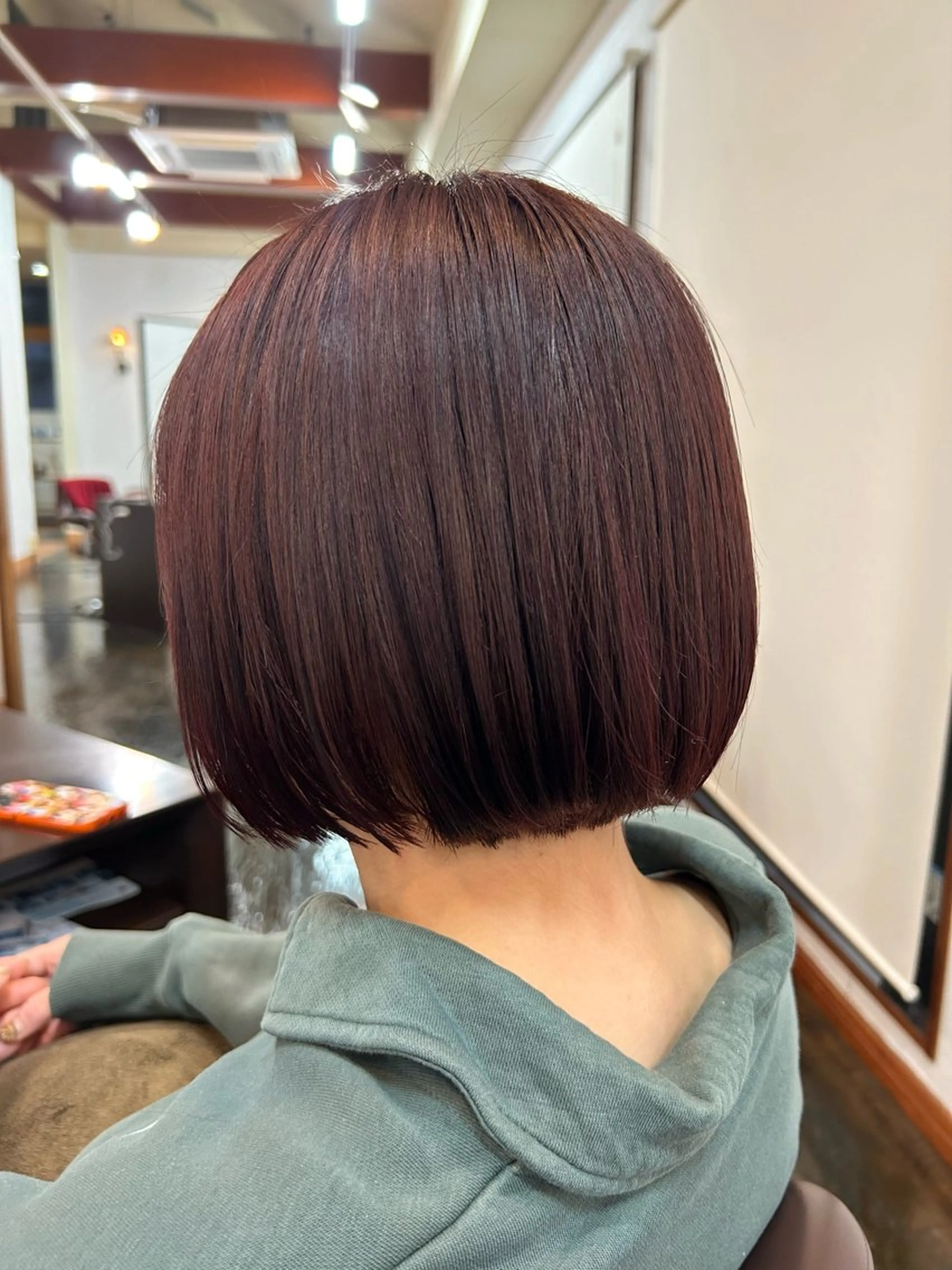 カラー ブラウンカラー レッドカラー 坂本 瑞季 🤍 髪質改善のヘアスタイル