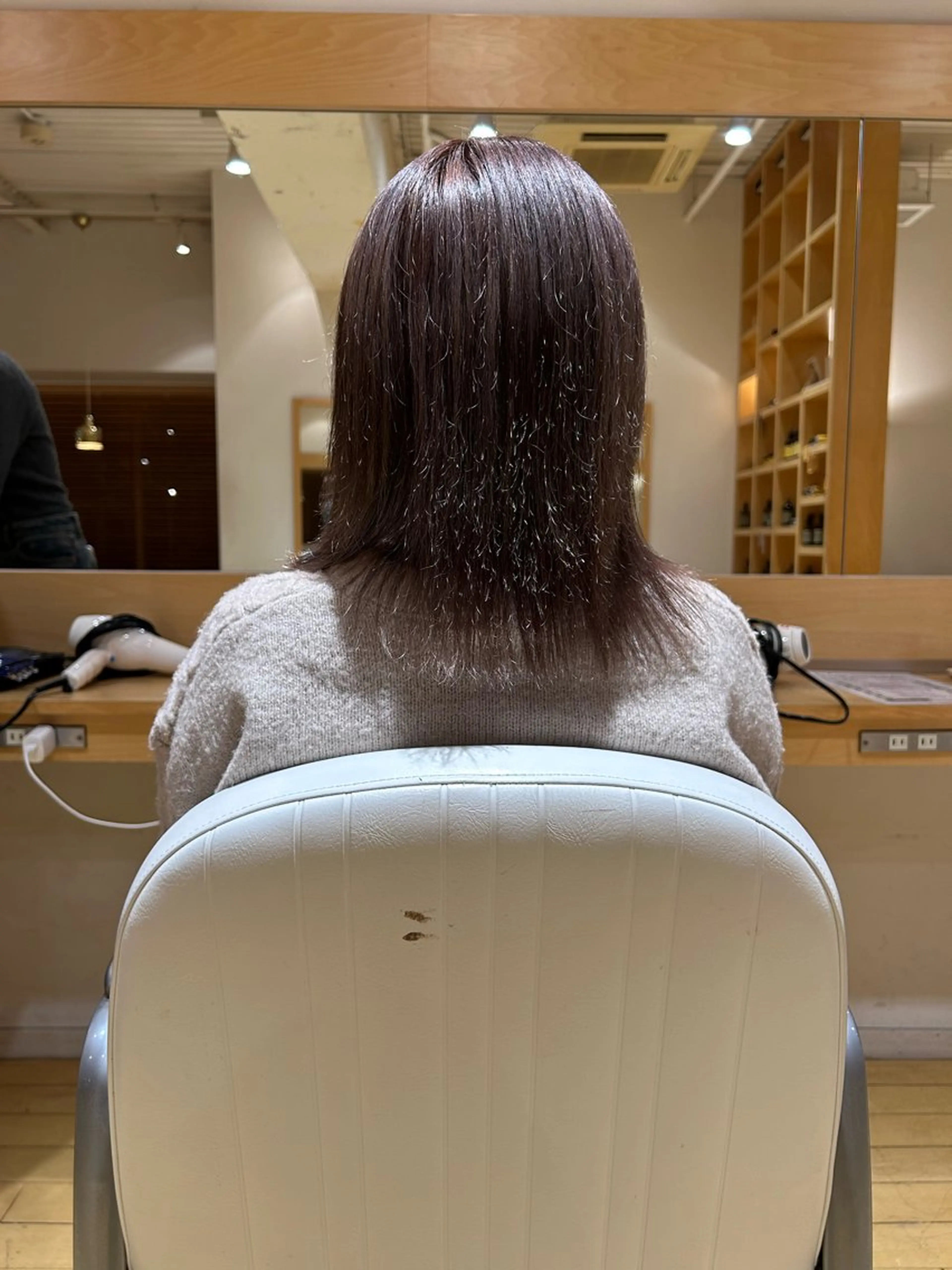 カラー ヘアカラー 大窪 菜月のヘアスタイル