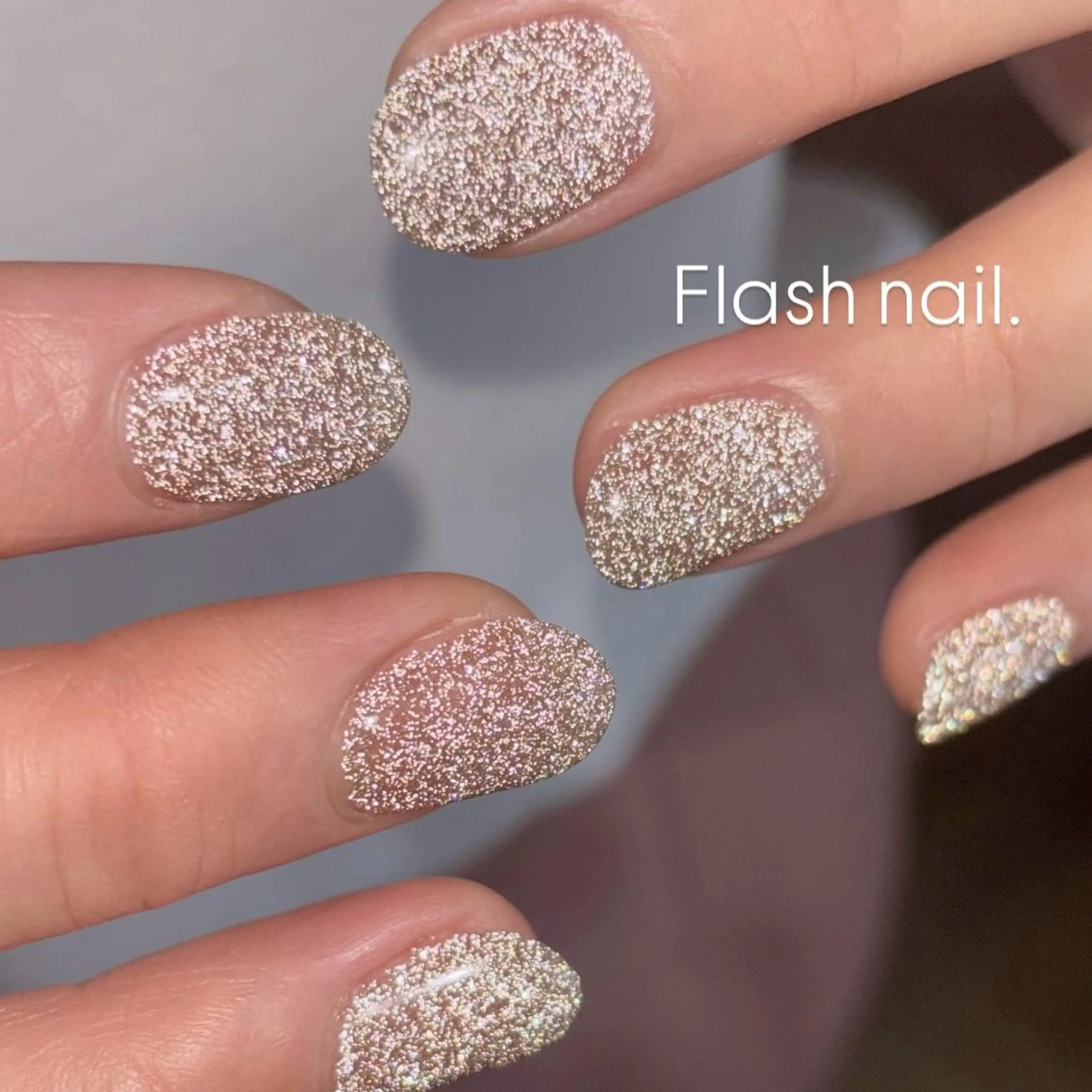 ネイル フラッシュネイル .8 HAREのネイルデザイン