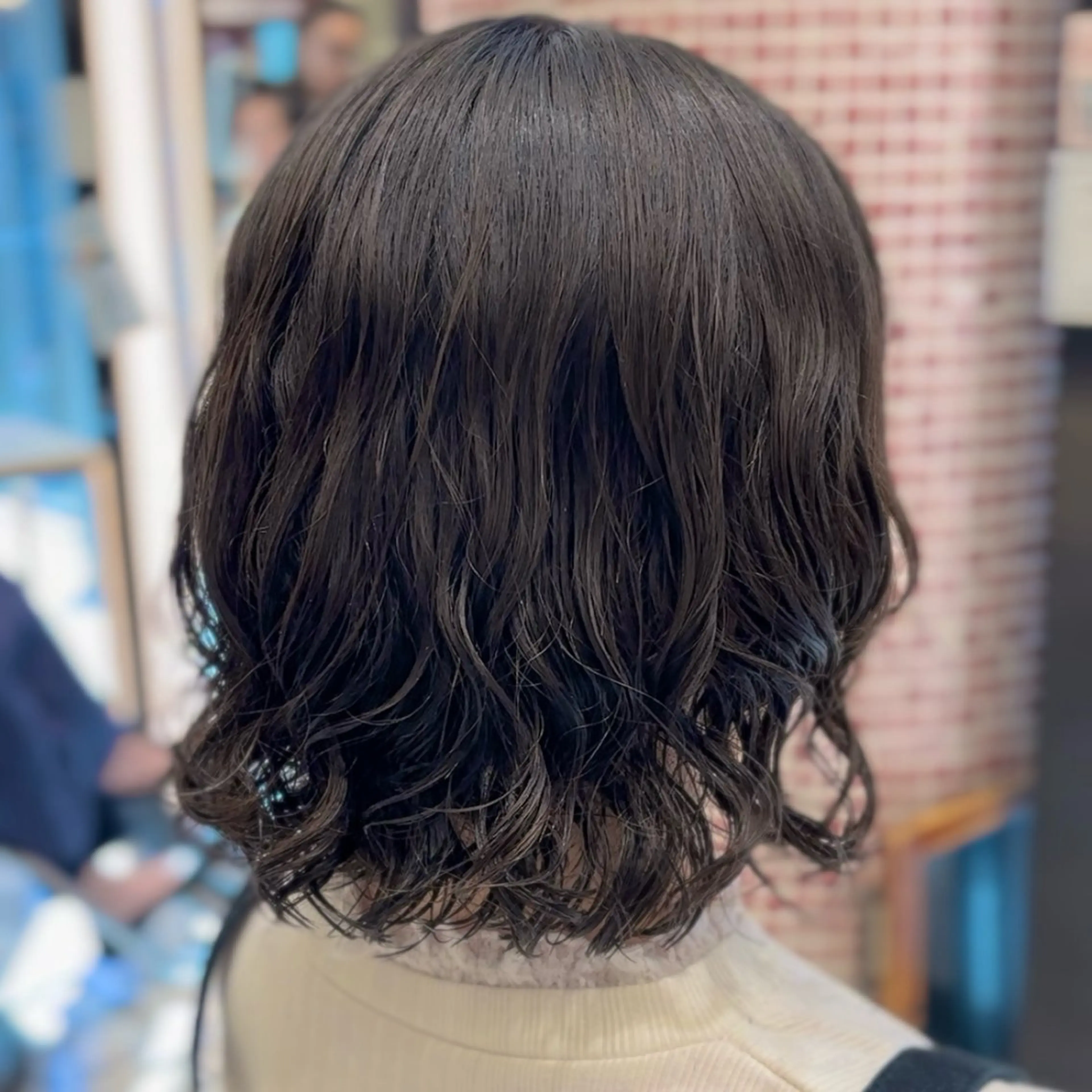 ミディアム パーマ ミディアムパーマ ボブ レイヤーカット プードルパーマ カット パーマ トリートメント ボブパーマ ♡ヨシカワハナコのヘアスタイル