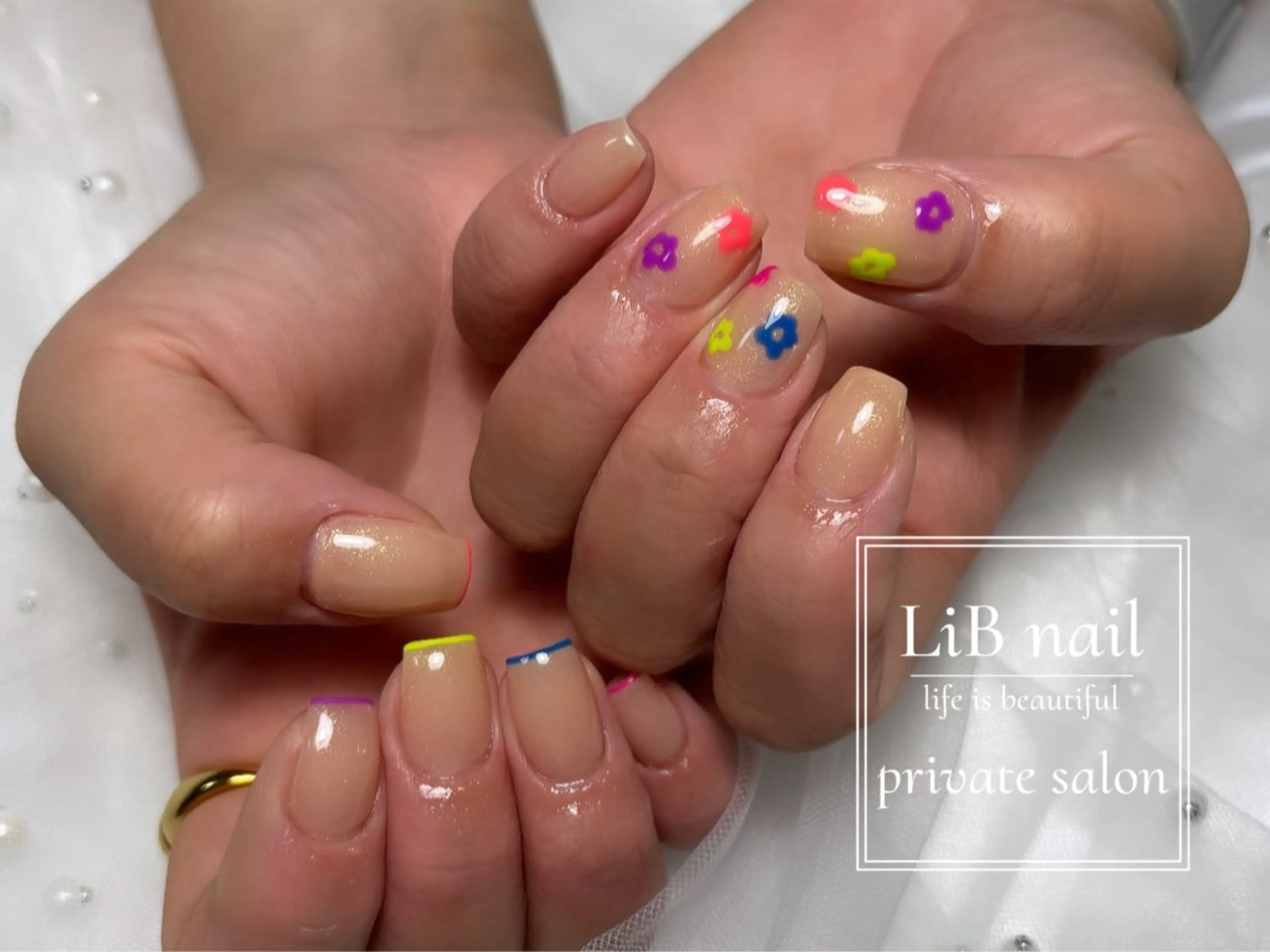 ネイル ハンドネイル LiB nailのネイルデザイン