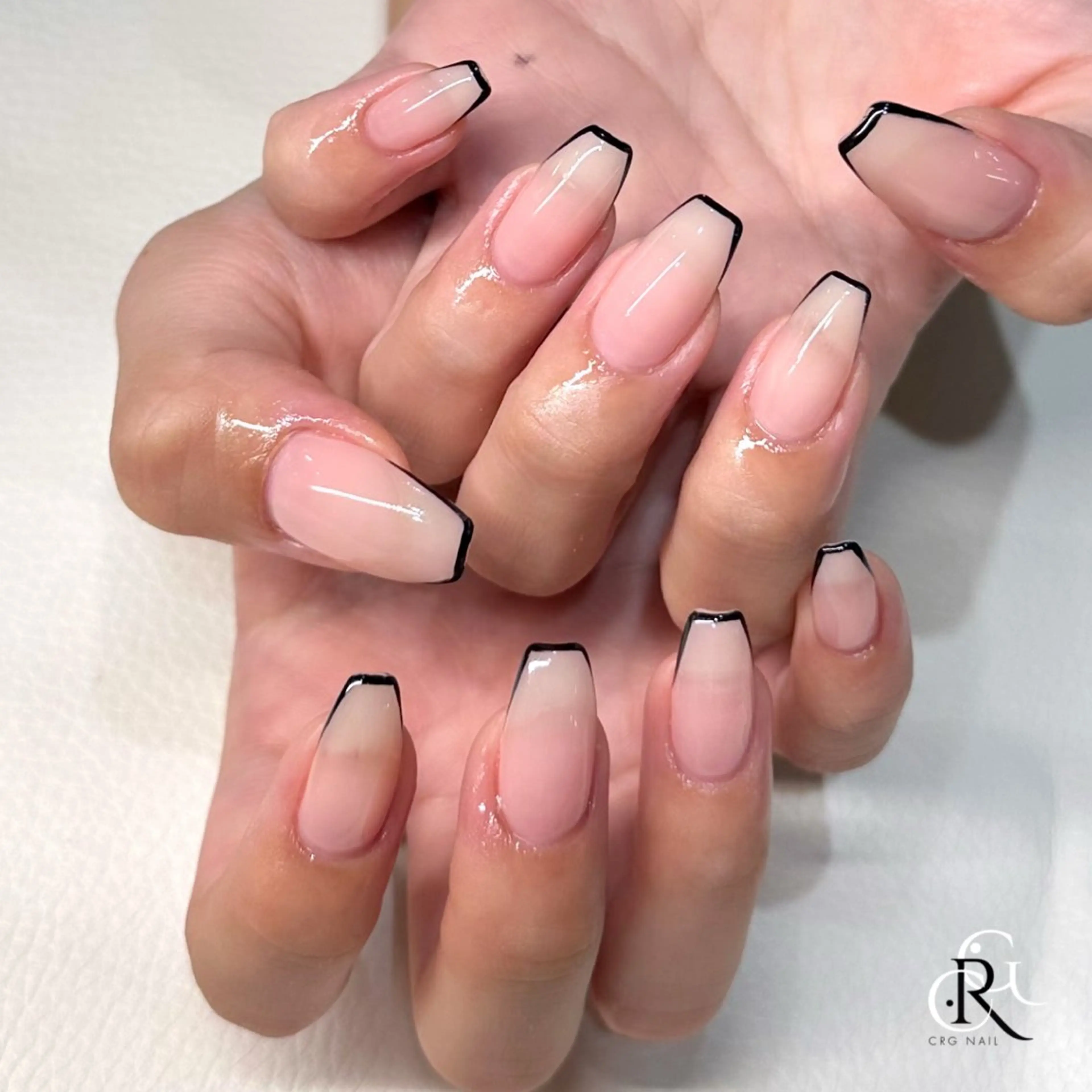 ネイル フレンチネイル ハンドネイル 美フォルム✨ CRG　RURIのネイルデザイン