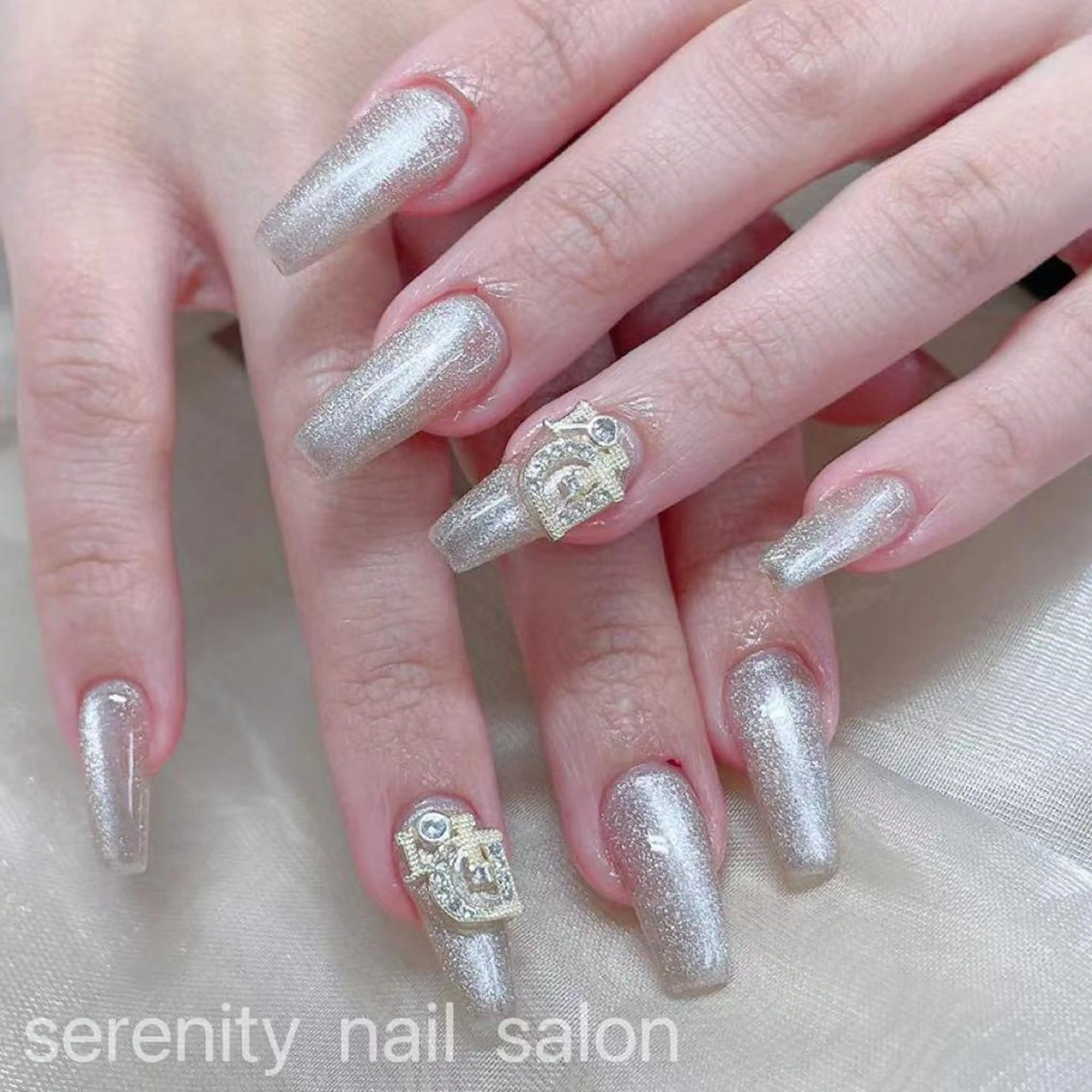 ネイル ハンドネイル ハンドケア ✨Serenity Nail salonのネイルデザイン