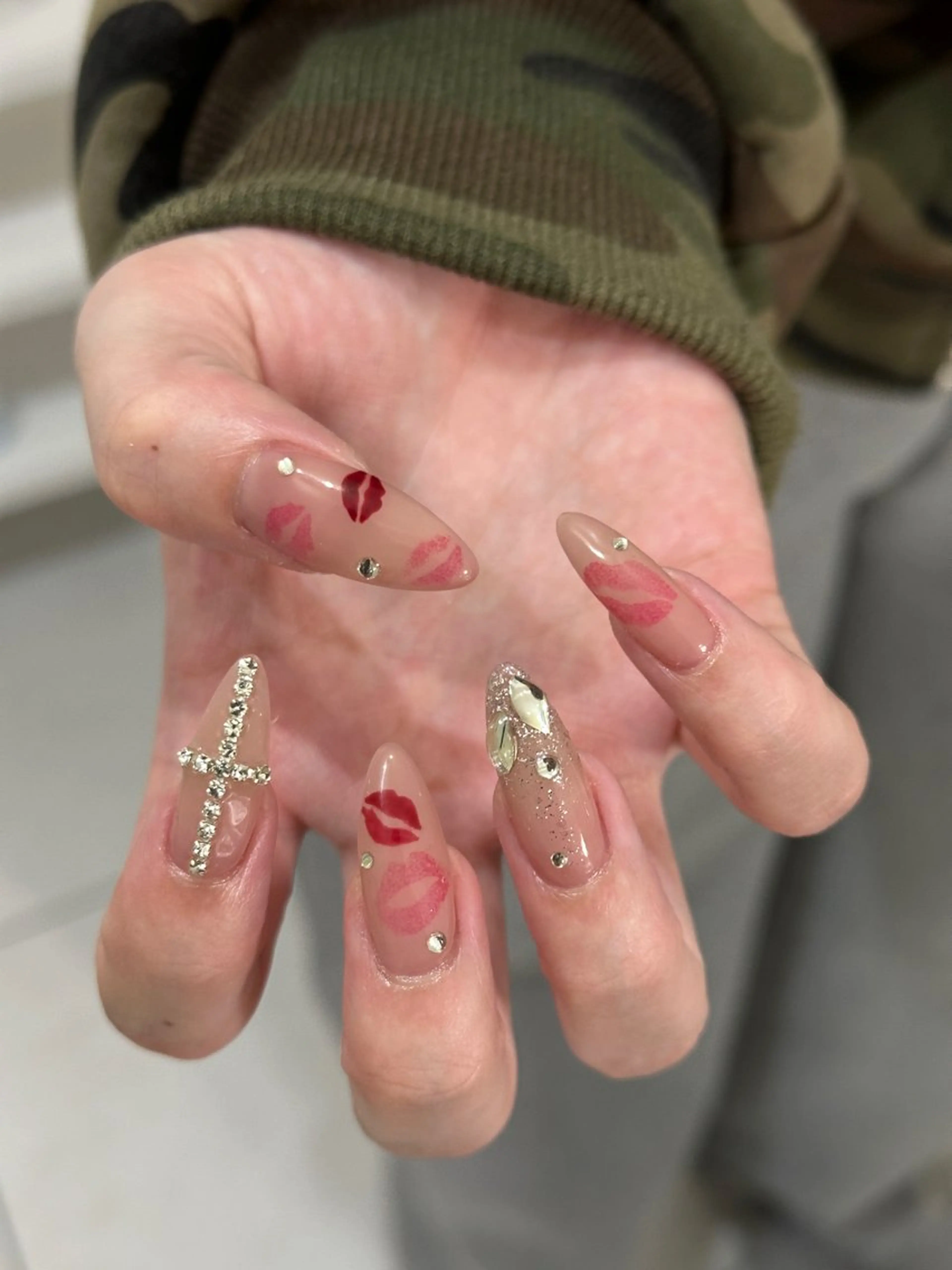 ネイル キラキラネイル スカルプネイル 冬ネイル ハンドネイル ♡ AOIのネイルデザイン