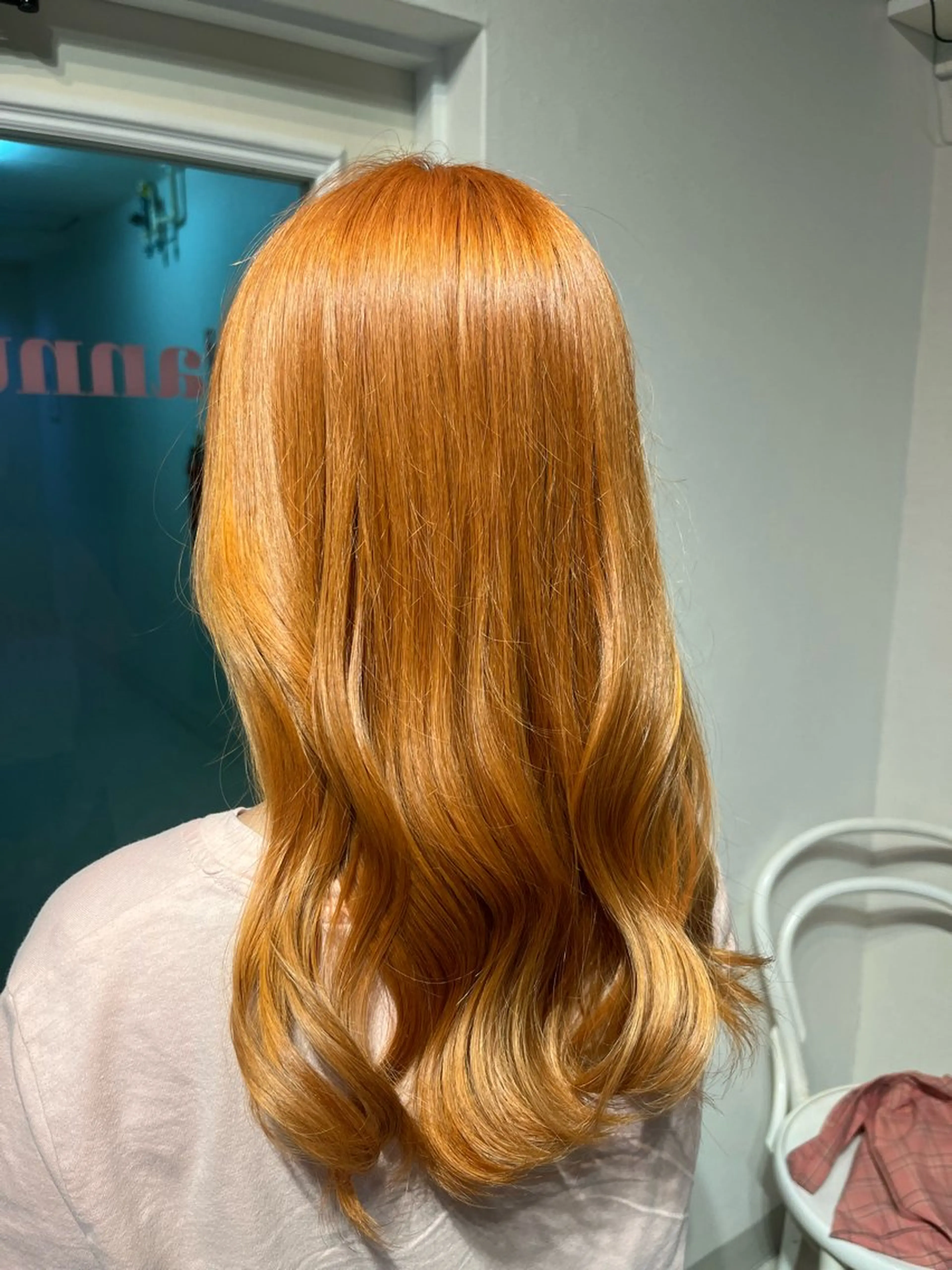 ロング カラー ベージュカラー ブリーチ オレンジ オレンジベージュ annuy aoiのヘアスタイル