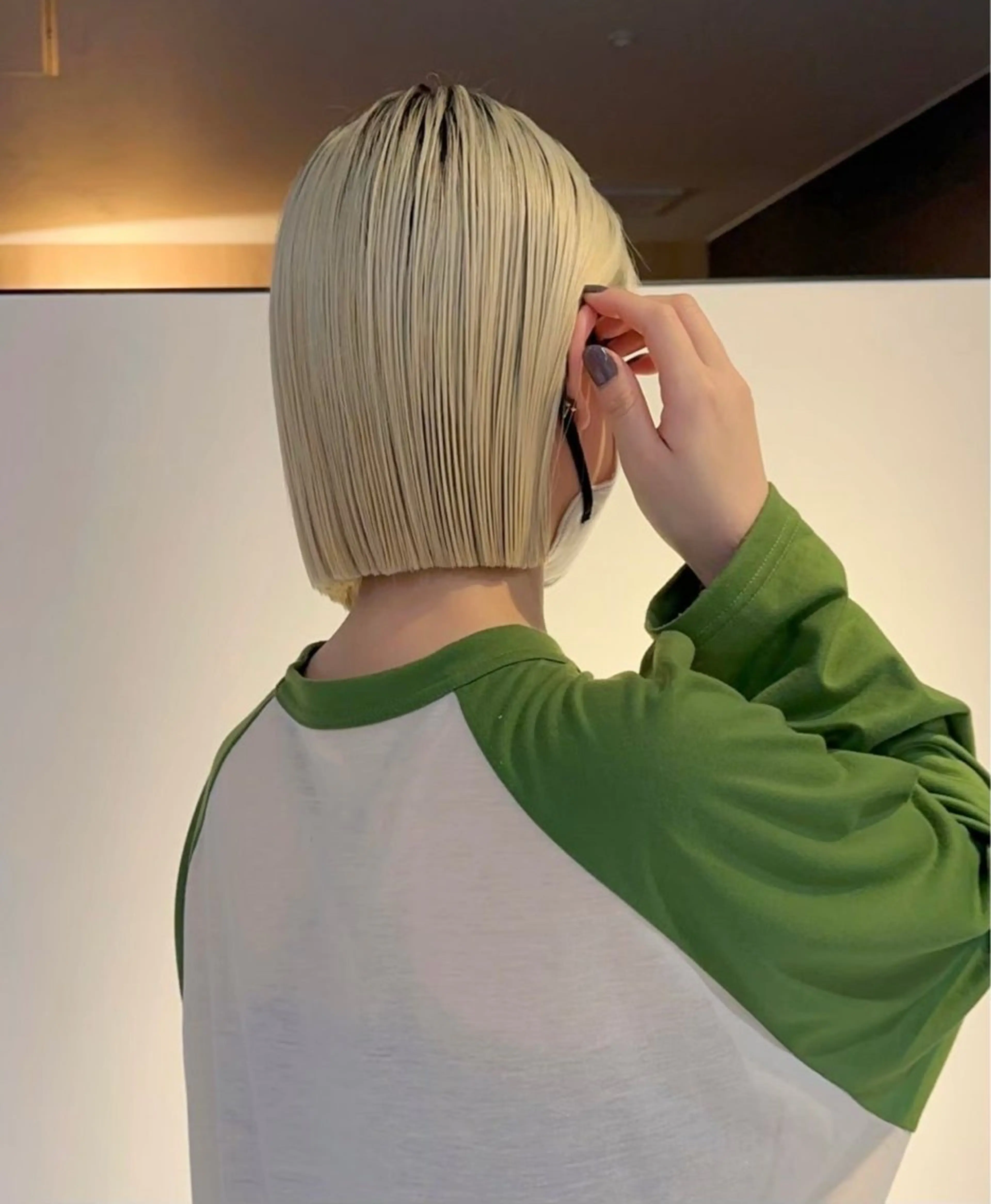 ミディアム 太田代 桃のヘアスタイル