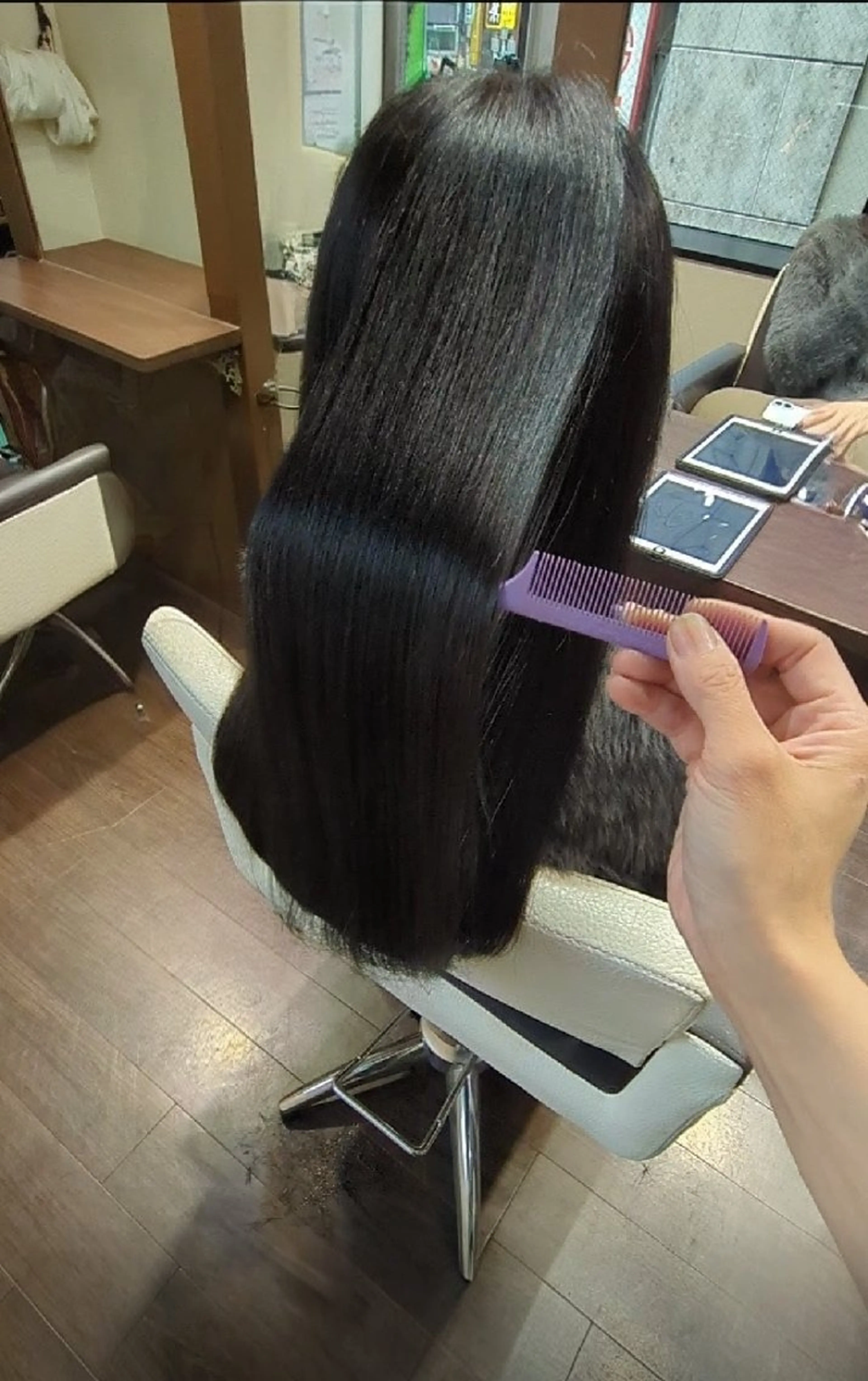 ロング youreshair髪質改善トリートメント&ヘッドスパあざみ野店所属・LISA .のヘアスタイル