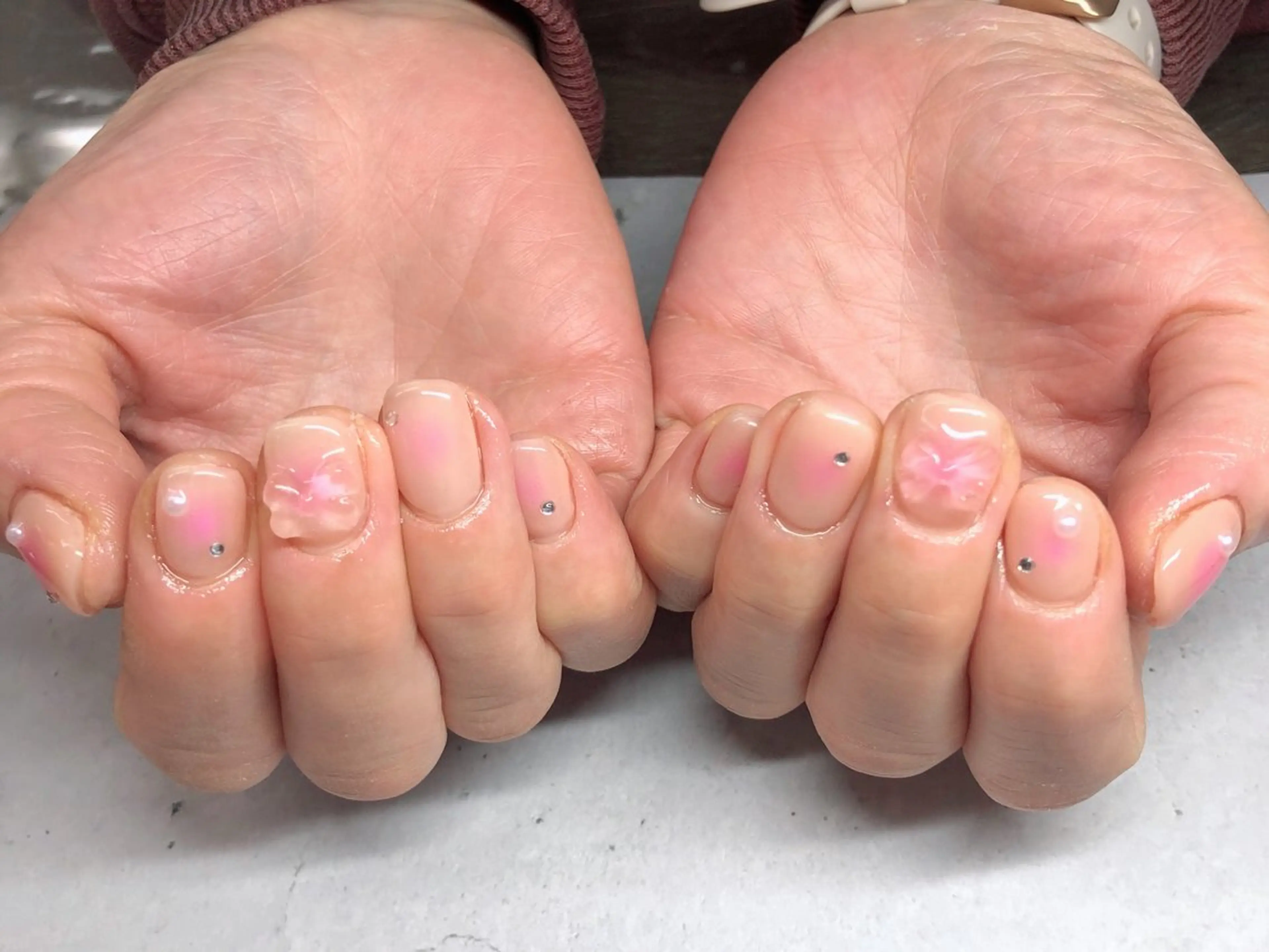 ネイル チークネイル Nail Salon LHASAのネイルデザイン