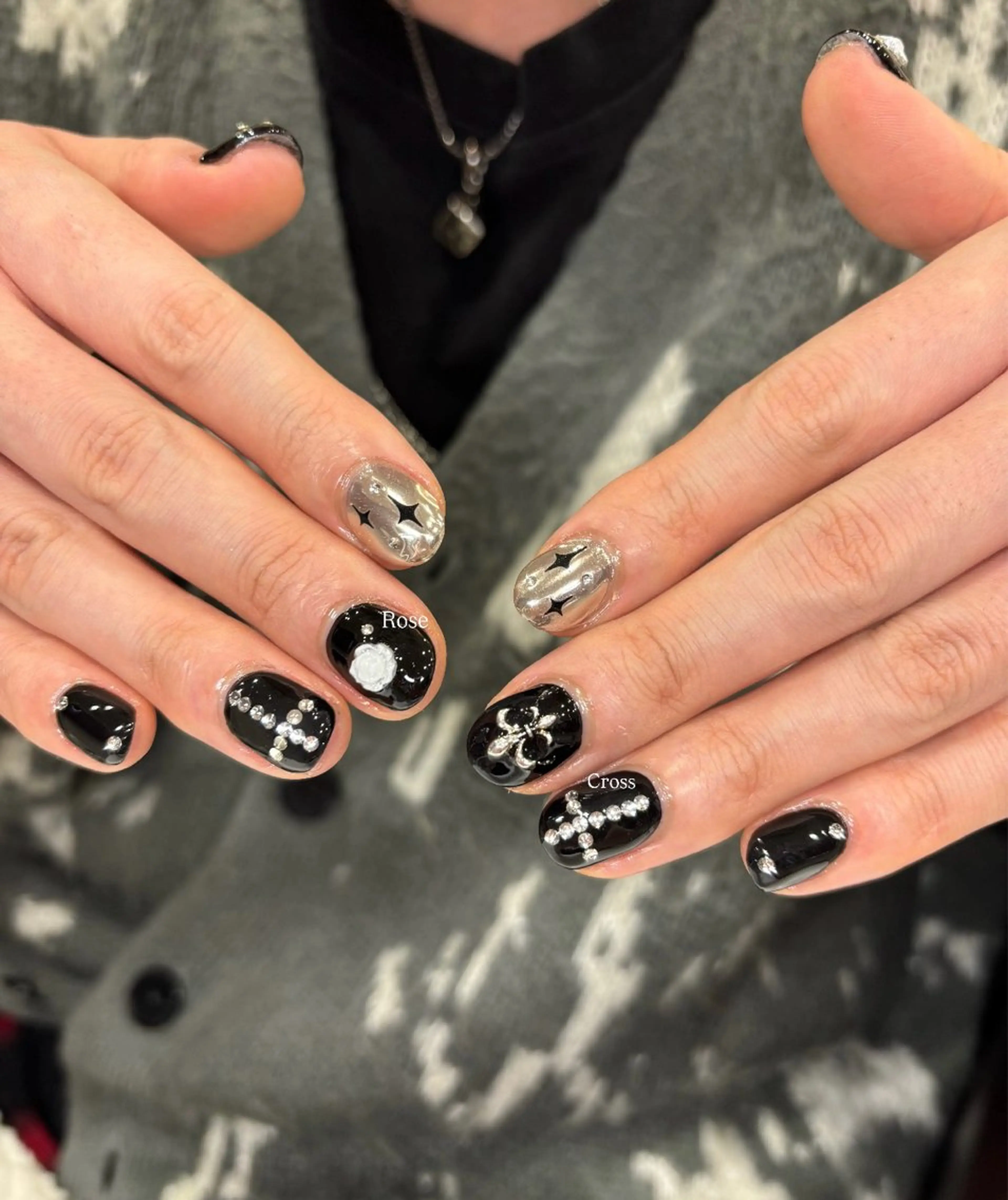 ネイル キラキラネイル ラメ(グリッター) メンズネイル Allure miuのネイルデザイン