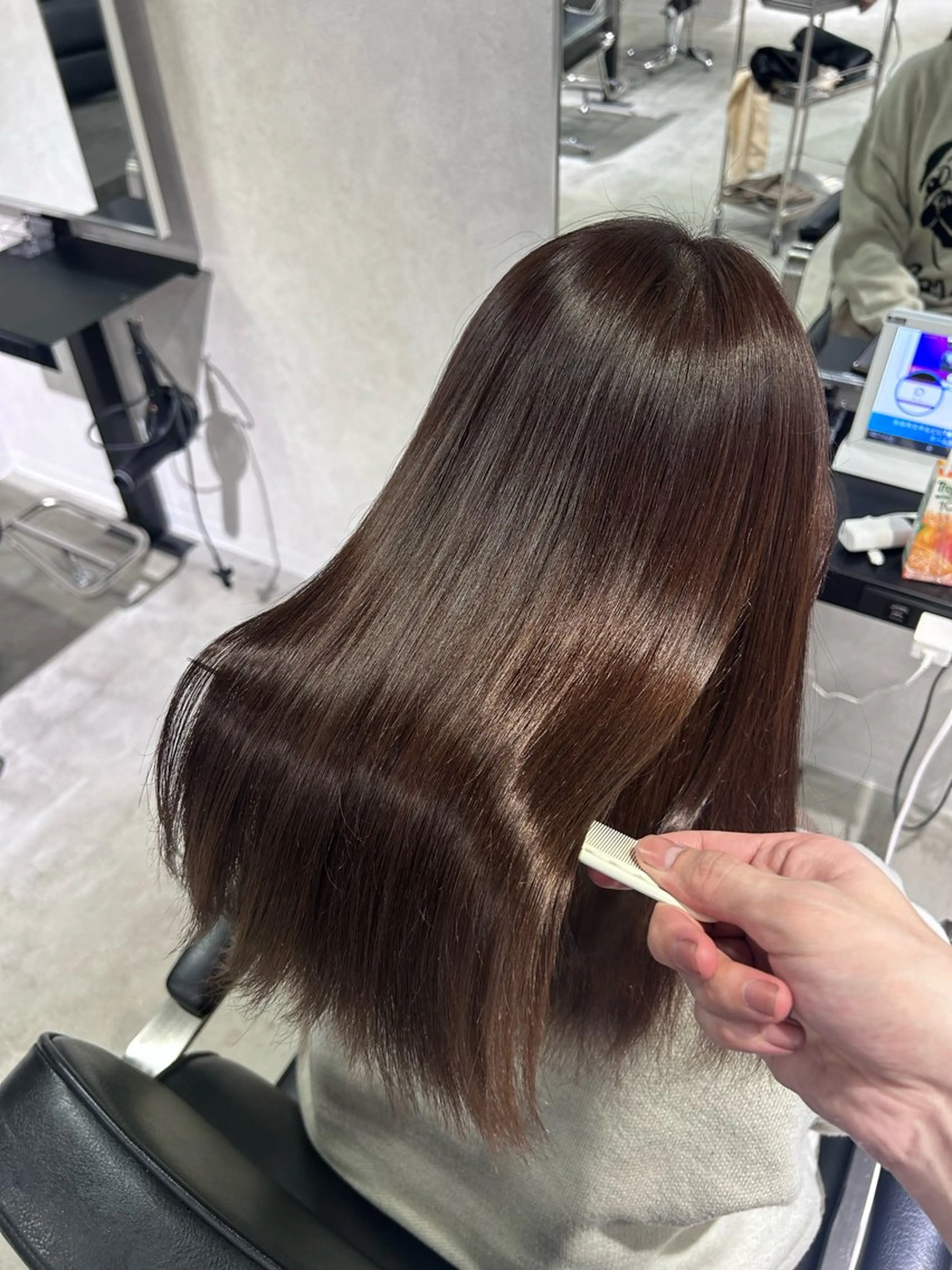 ミディアム 縮毛矯正 髪質改善大阪/ 酸性縮毛矯正/ゆうとのヘアスタイル