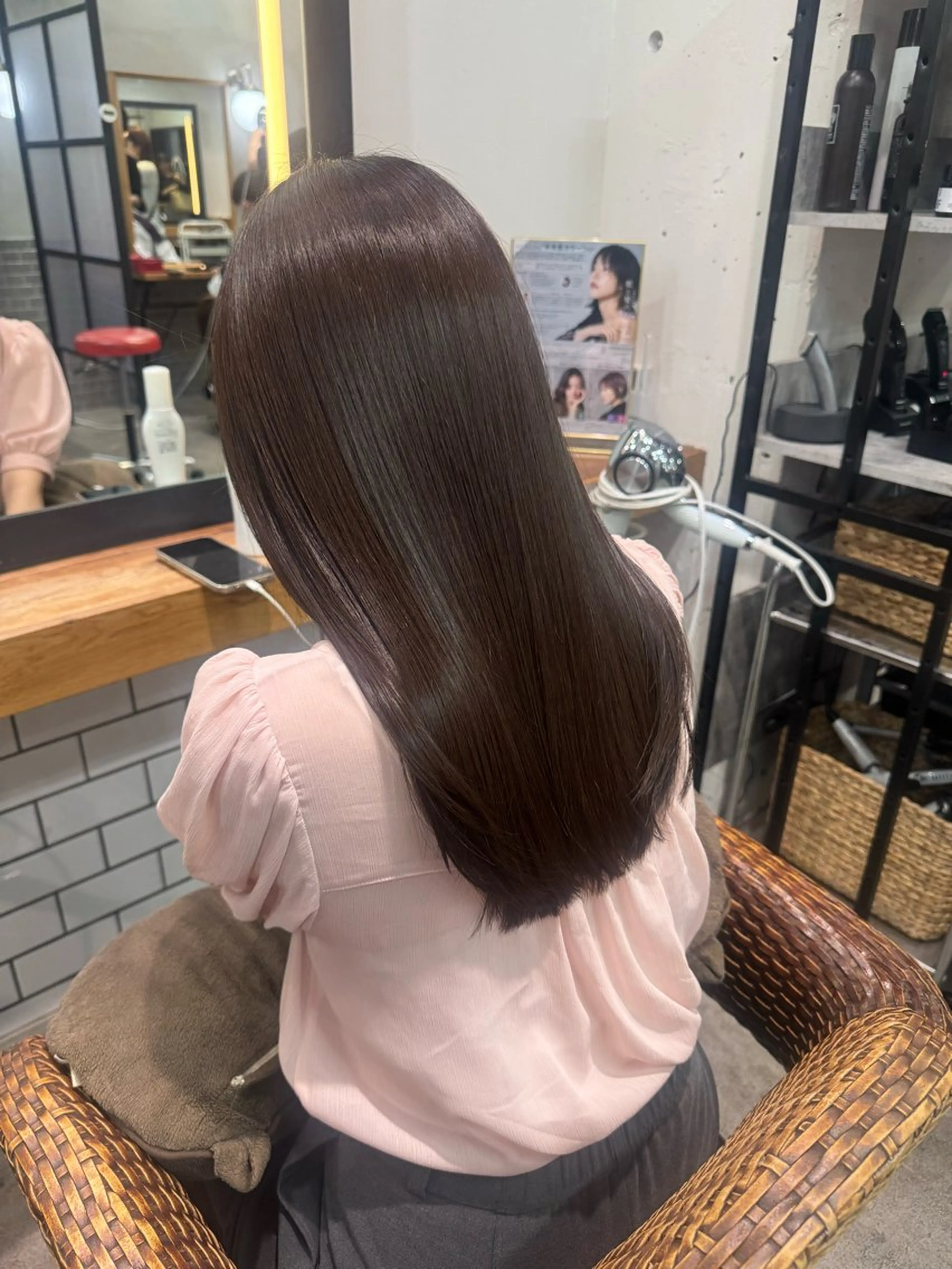 セミロング red neo あいりのヘアスタイル
