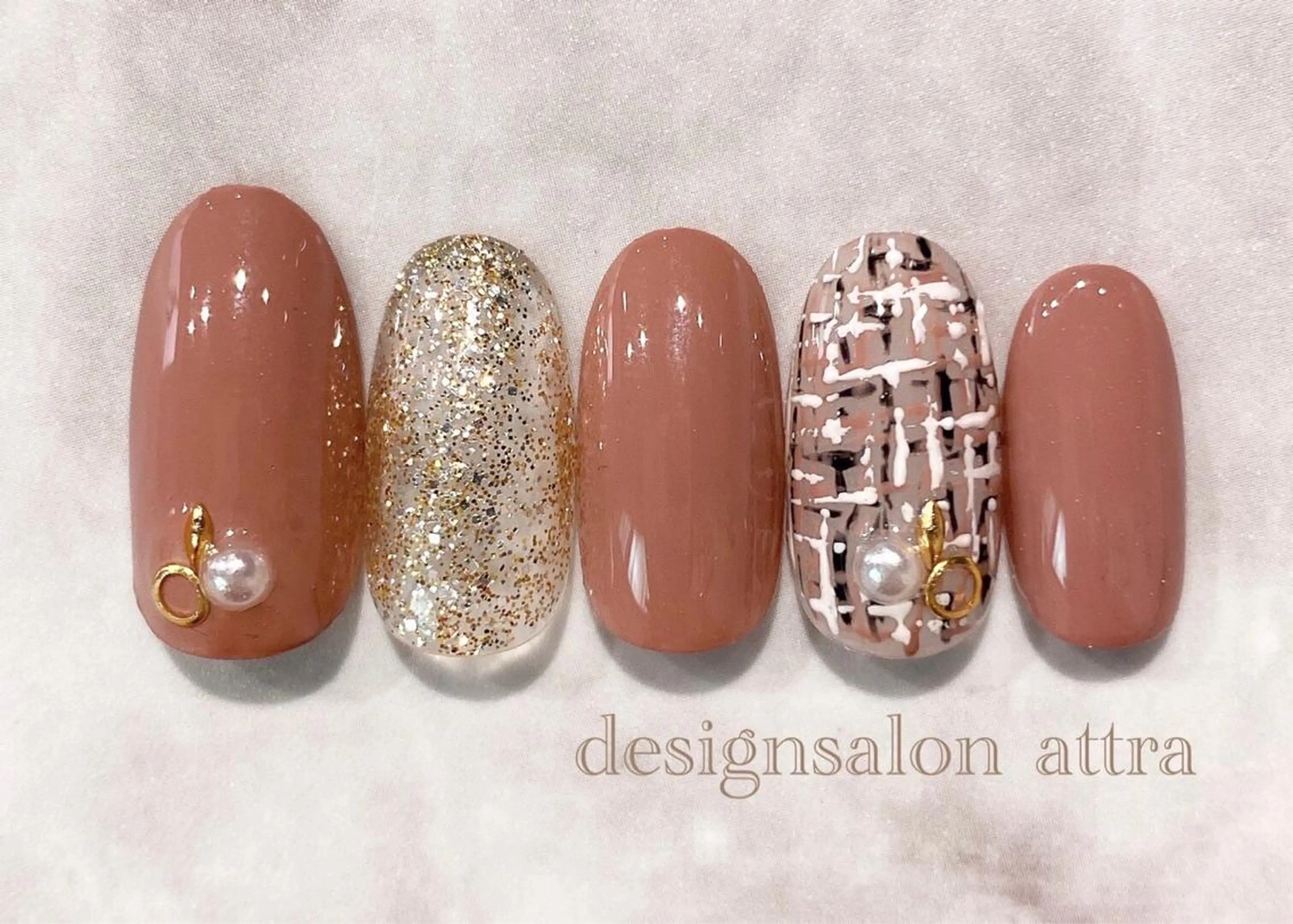 ネイル ハンドネイル デザインサロン attra 本八幡店のネイルデザイン