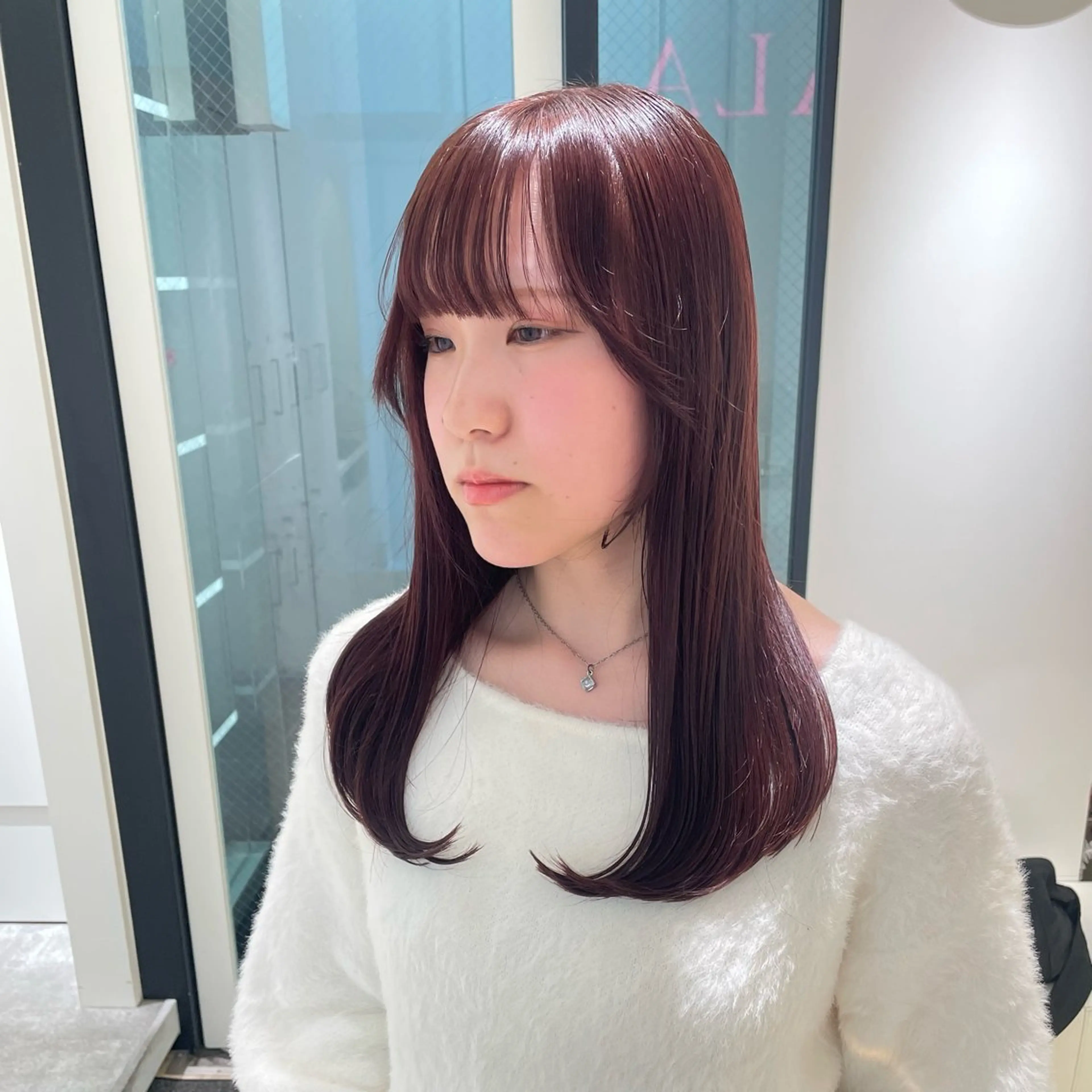 セミロング カラー Parve Mix /頓宮 稚愛🤍のヘアスタイル