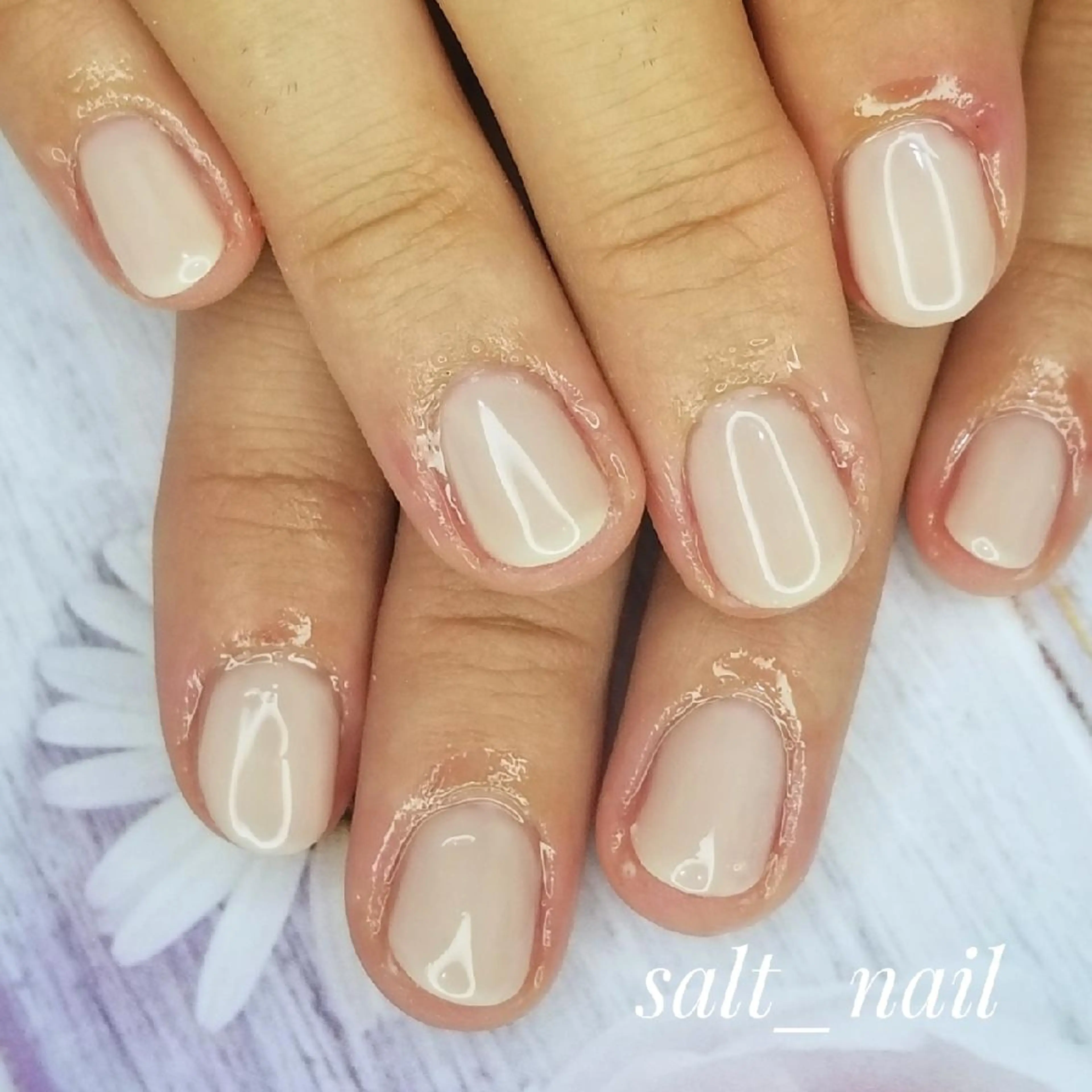 ネイル オフィスネイル ワンカラーネイル 個人サロン saltnailのネイルデザイン