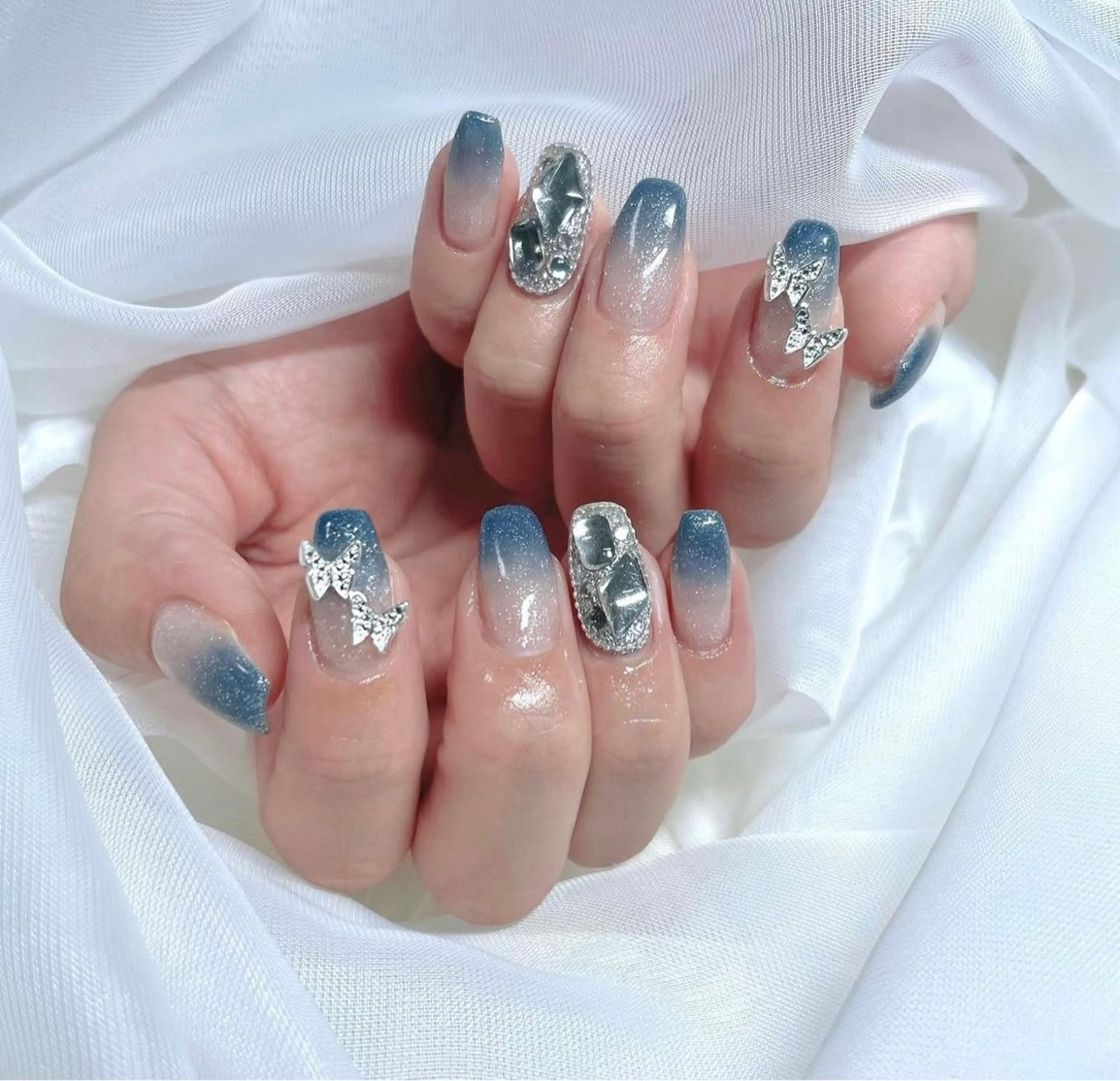 ネイル ハンドネイル Sii nail 🤍SAKIのネイルデザイン