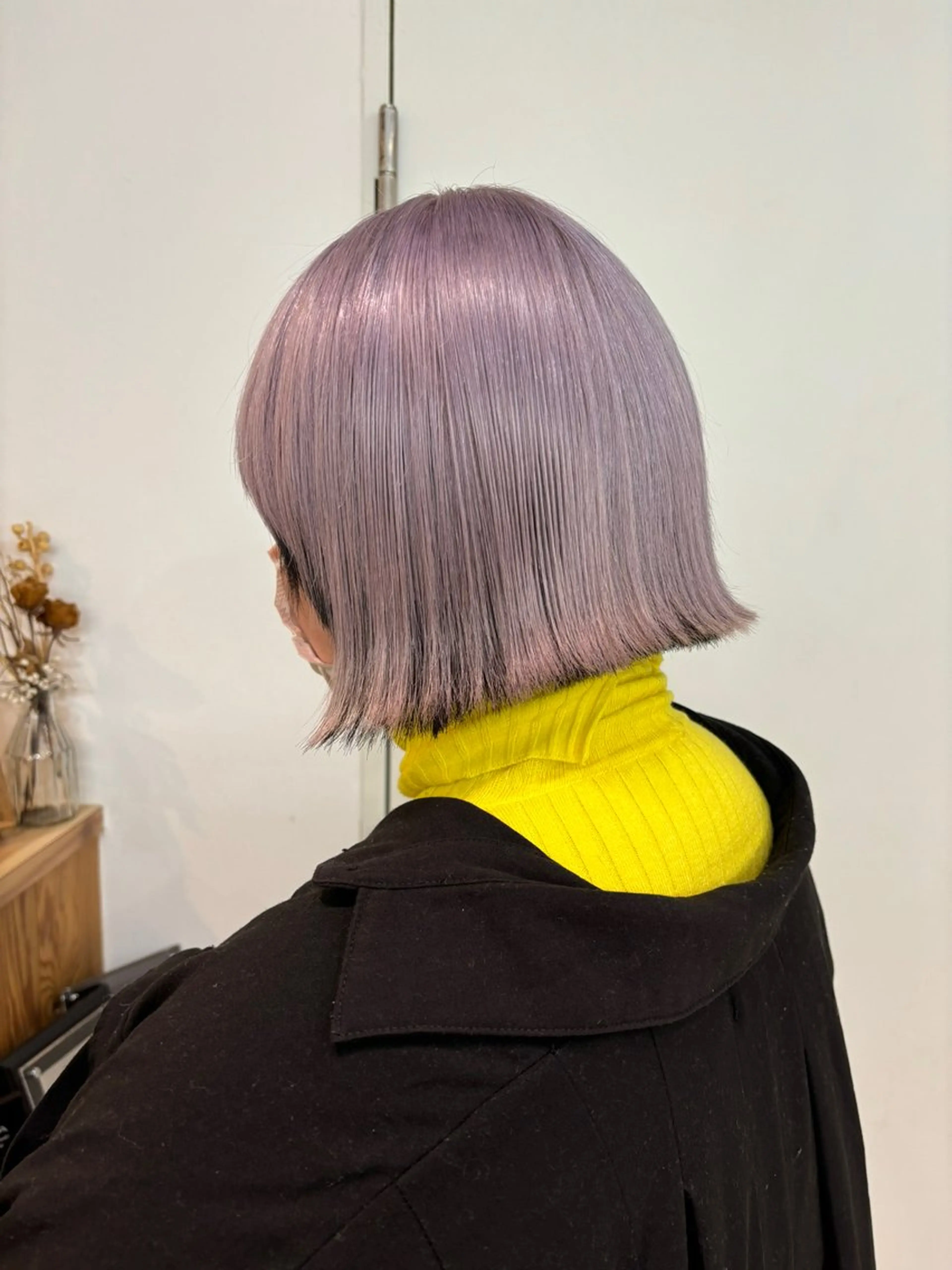 ショート カラー 室谷 ゆりあのヘアスタイル