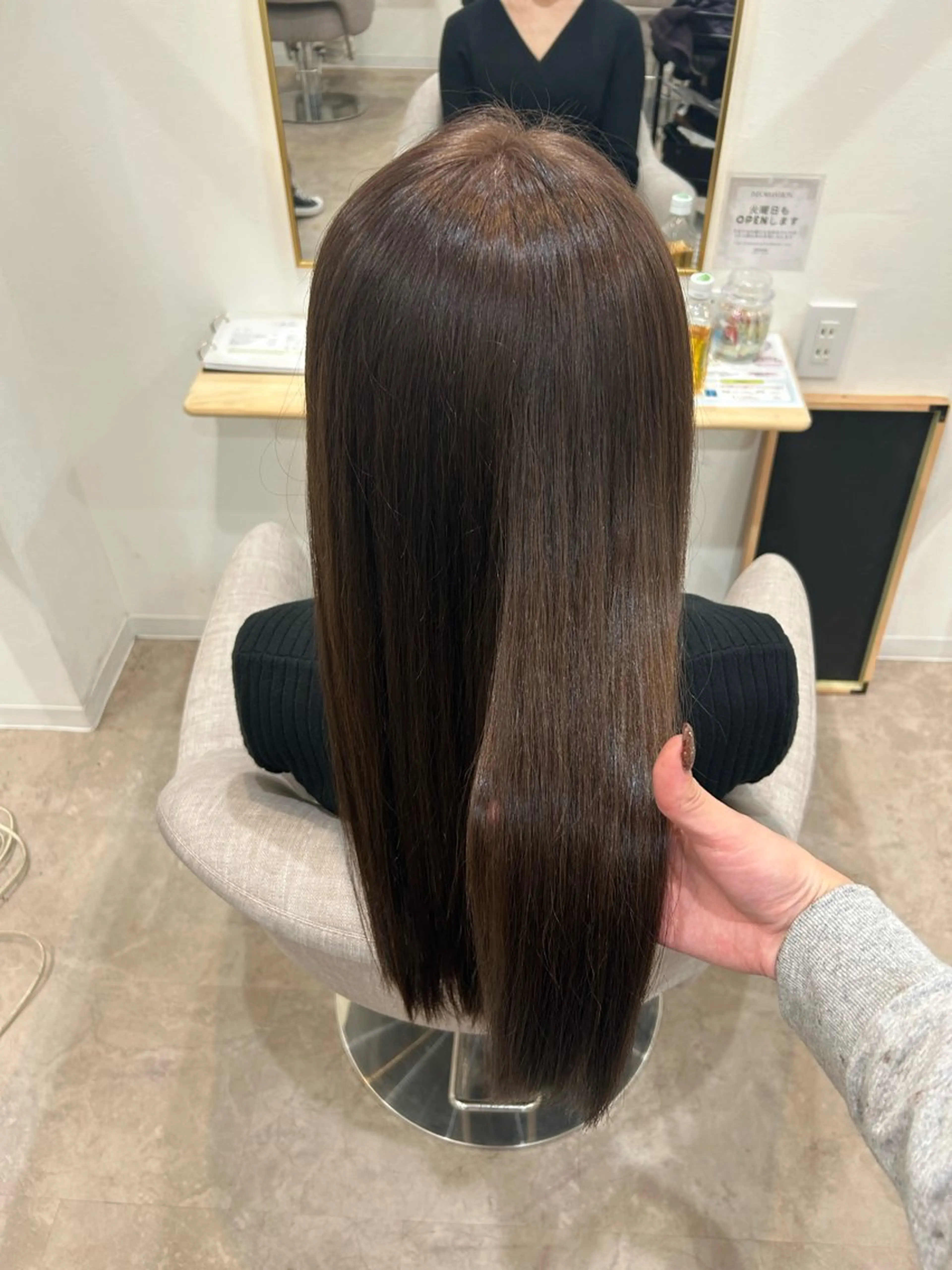 カラー Carrefour OHANA　ayuのヘアスタイル