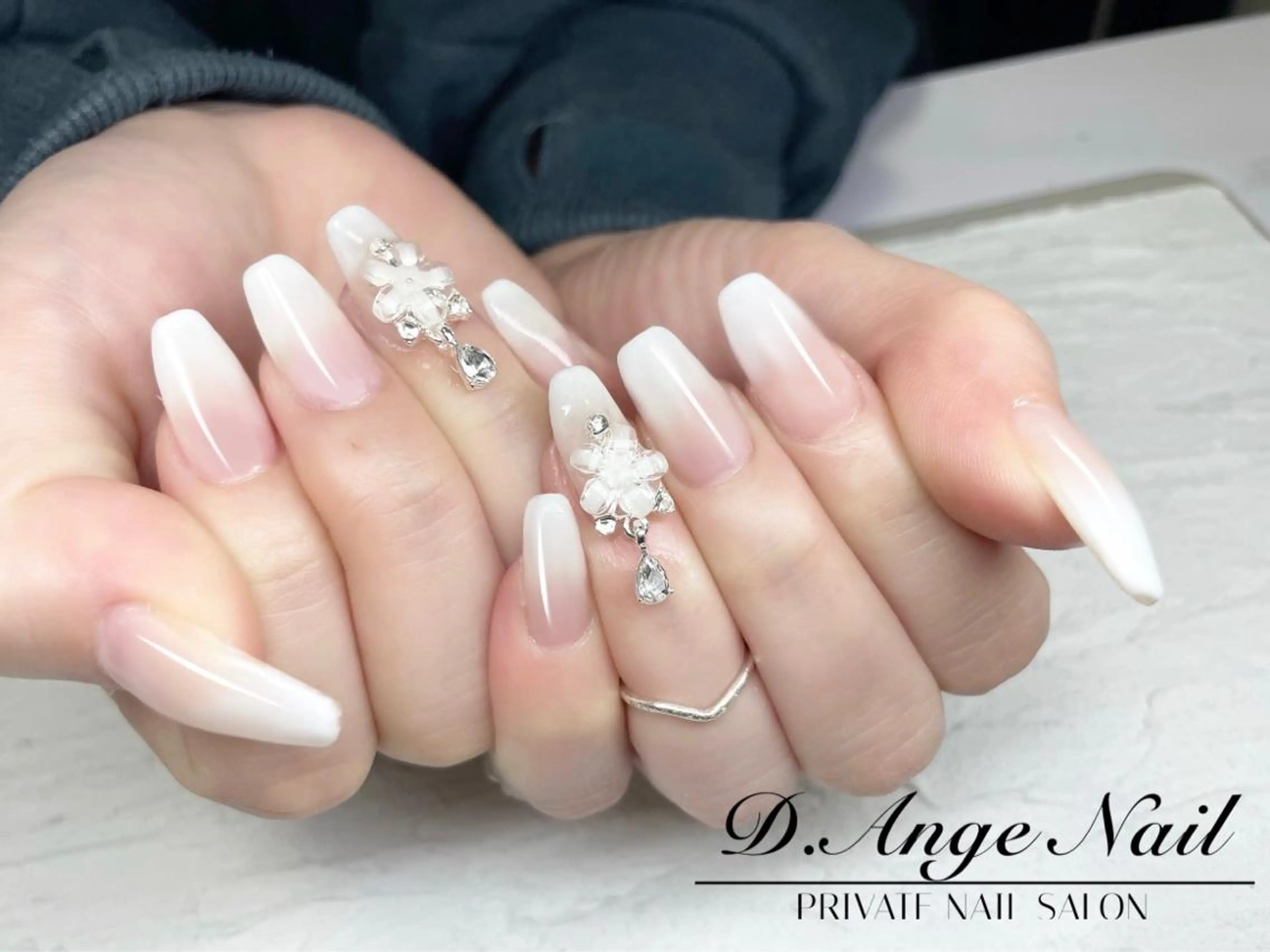 ネイル ハンドネイル D.Ange Nail Salon所属・D.Ange Nailのネイルデザイン