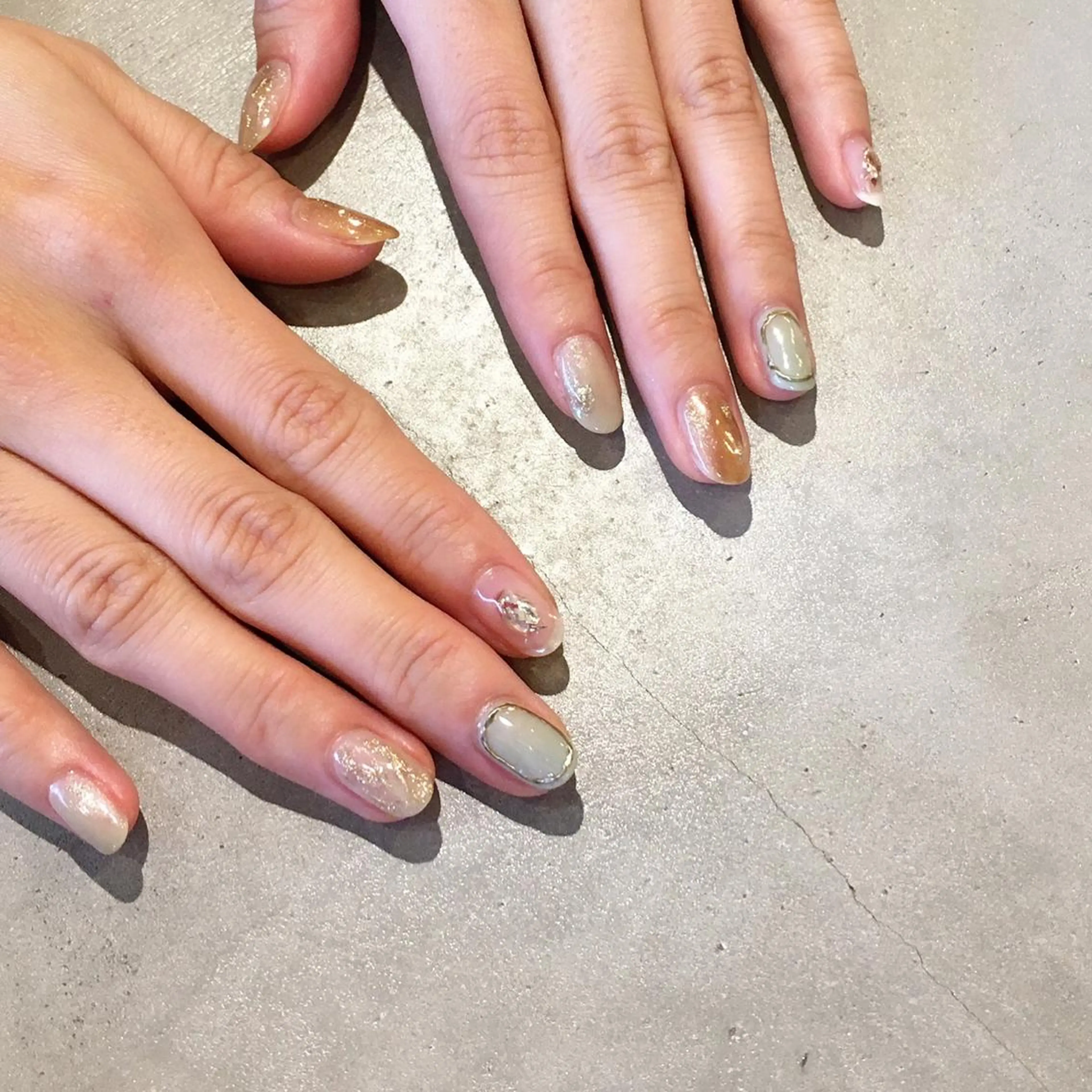 ネイル アートネイル 長さ出し ジェルネイル マットネイル ミラーネイル ハンドネイル nail salon Soeurのネイルデザイン