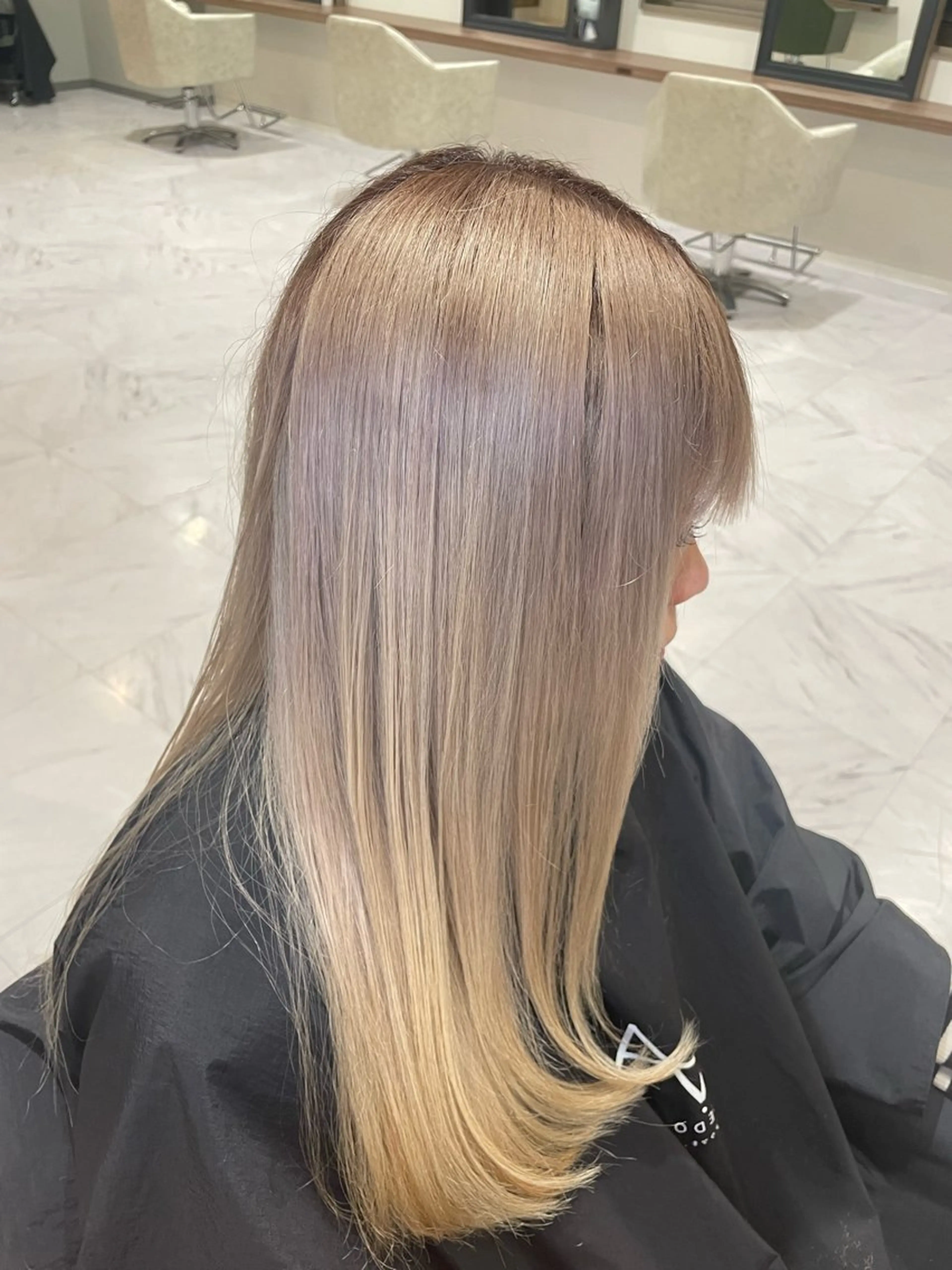 カラー FREEDOM.F所属・上野 泰誠のヘアスタイル