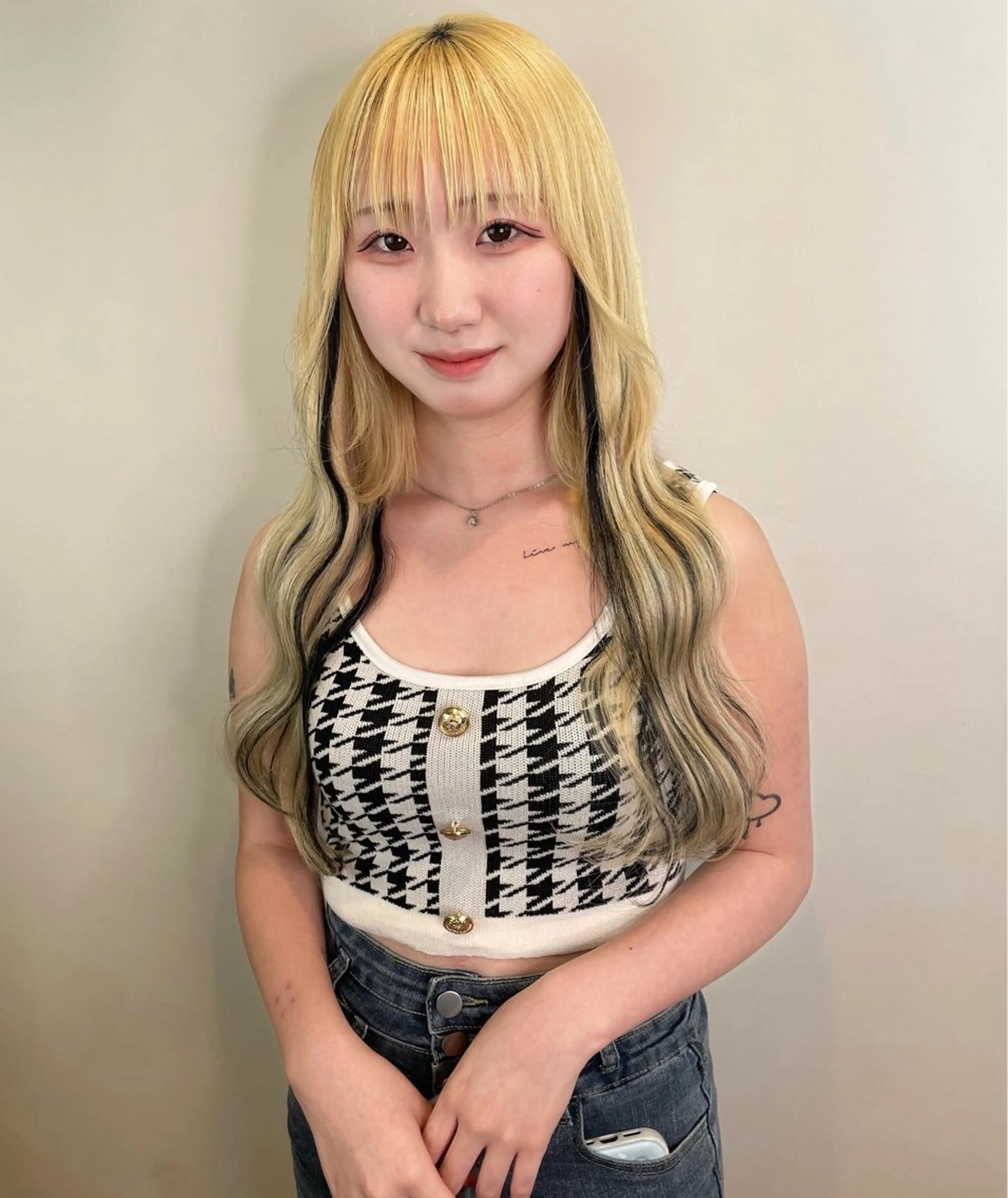 ロング ロング アールバイニーナ所属・R by NINA アールバイニーナのヘアスタイル