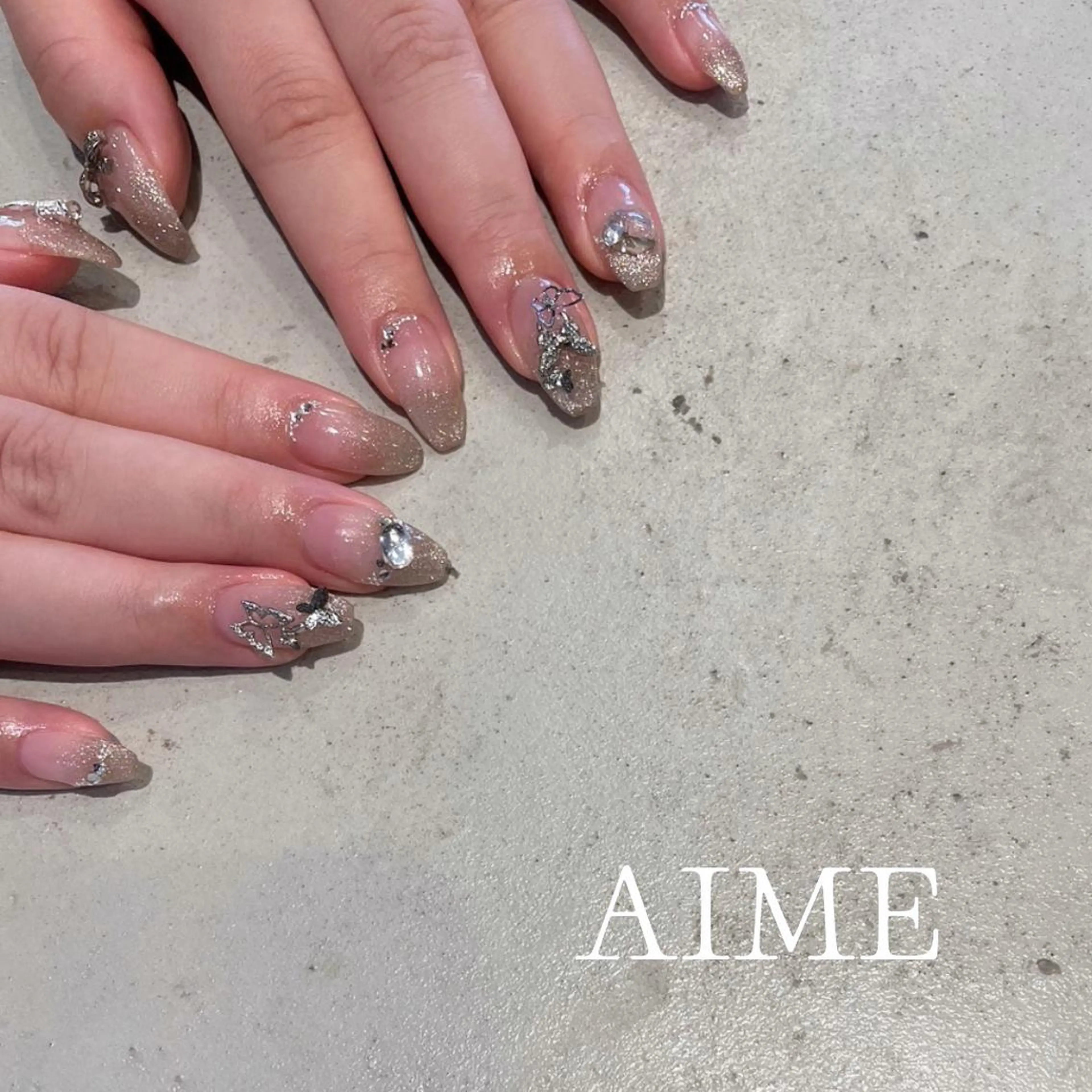 ネイル ハンドネイル AIME （momo）のネイルデザイン