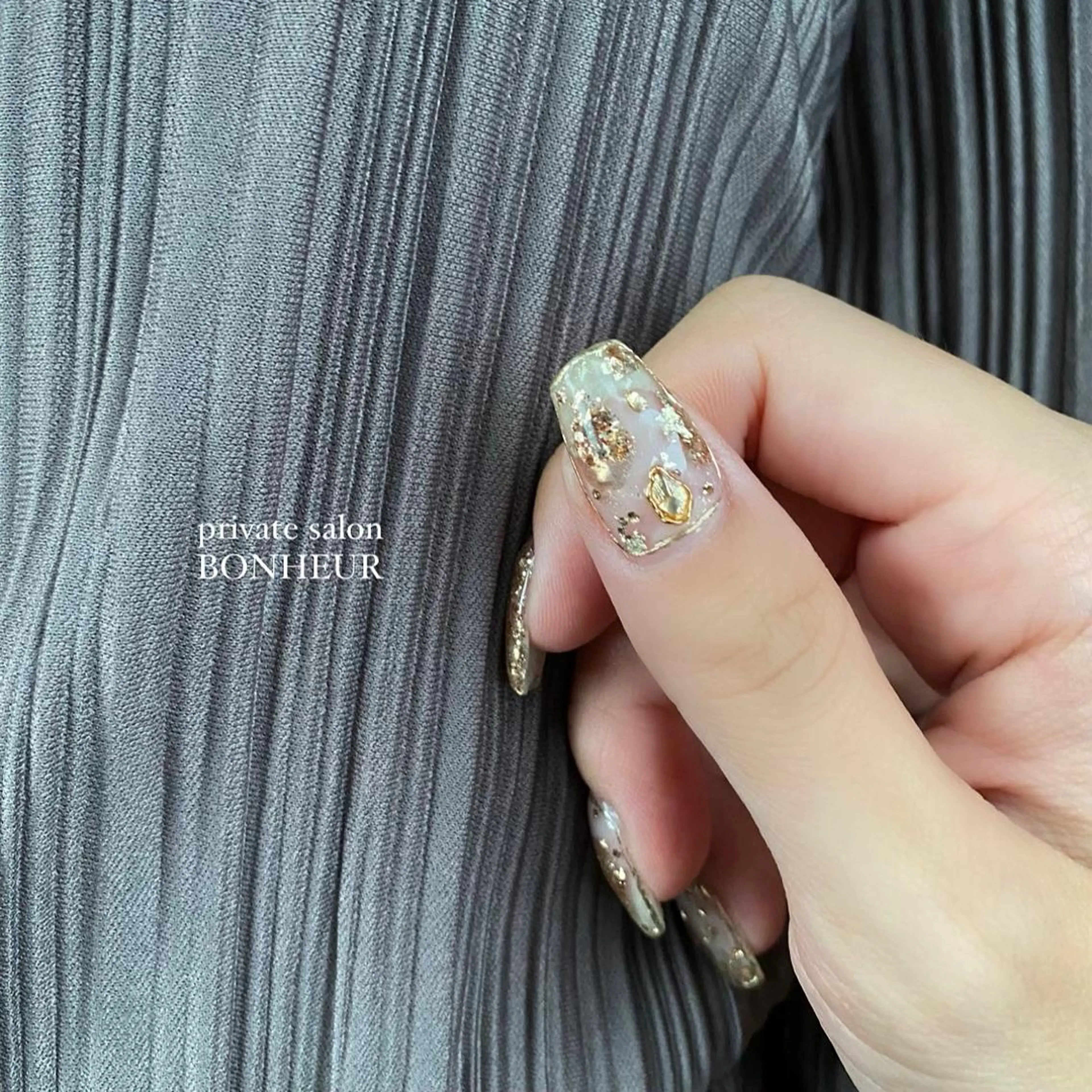 ネイル BONHEUR Annaのネイルデザイン