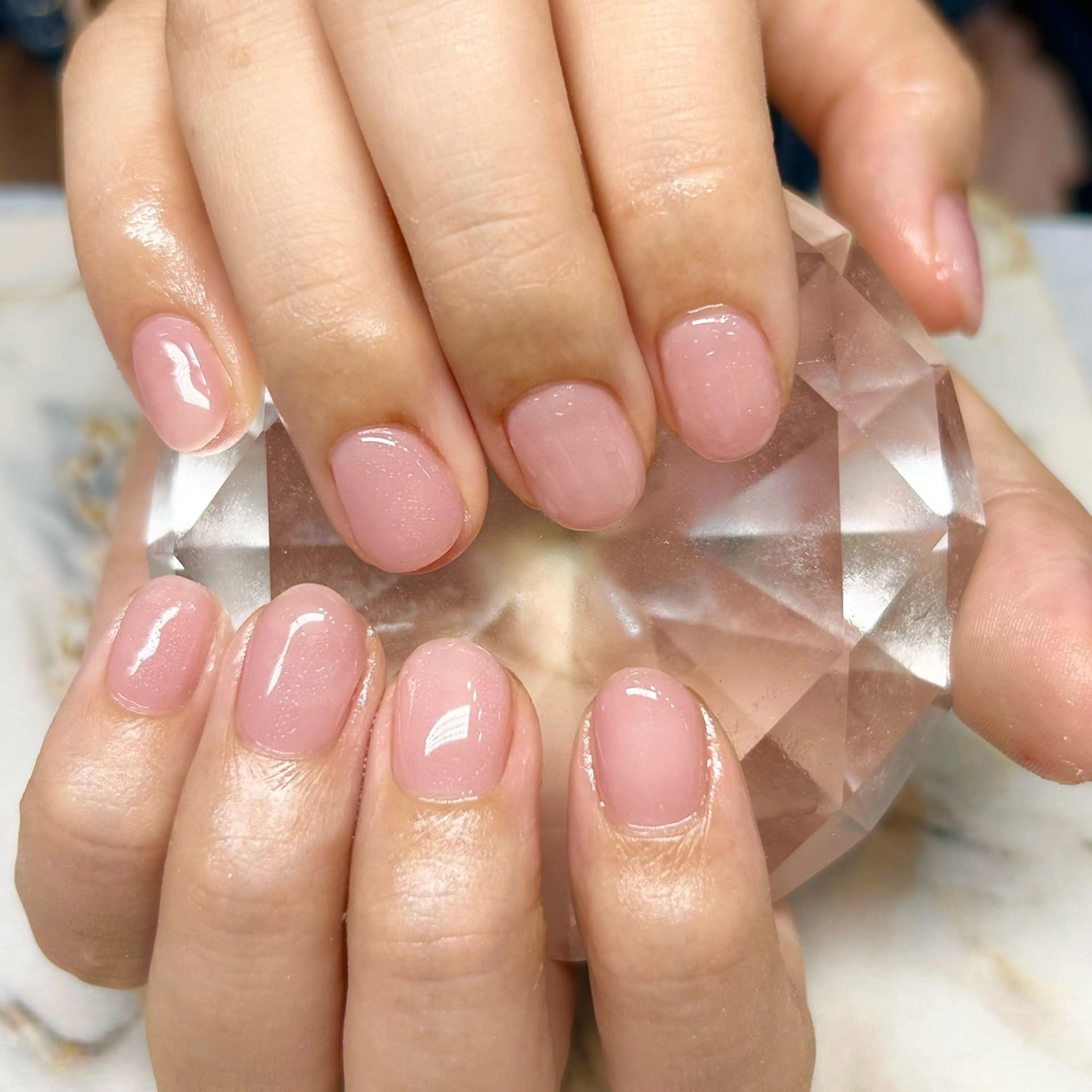 ネイル アートネイル オフィスネイル ワンカラーネイル ピンク ショートネイル Nail Stellaのネイルデザイン