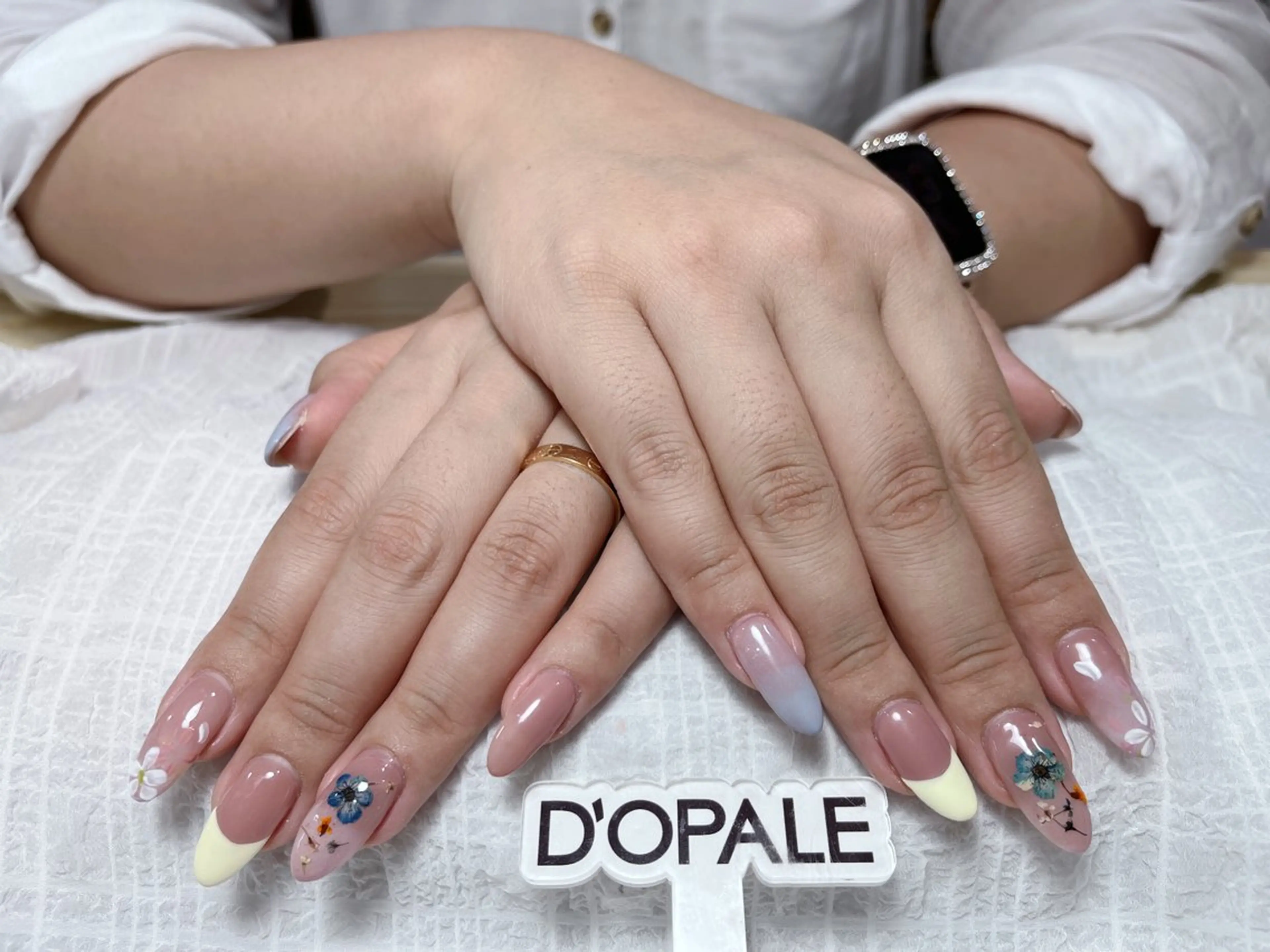 ネイル D‘OPALE所属・DOPALE、もも 彦奇のネイルデザイン