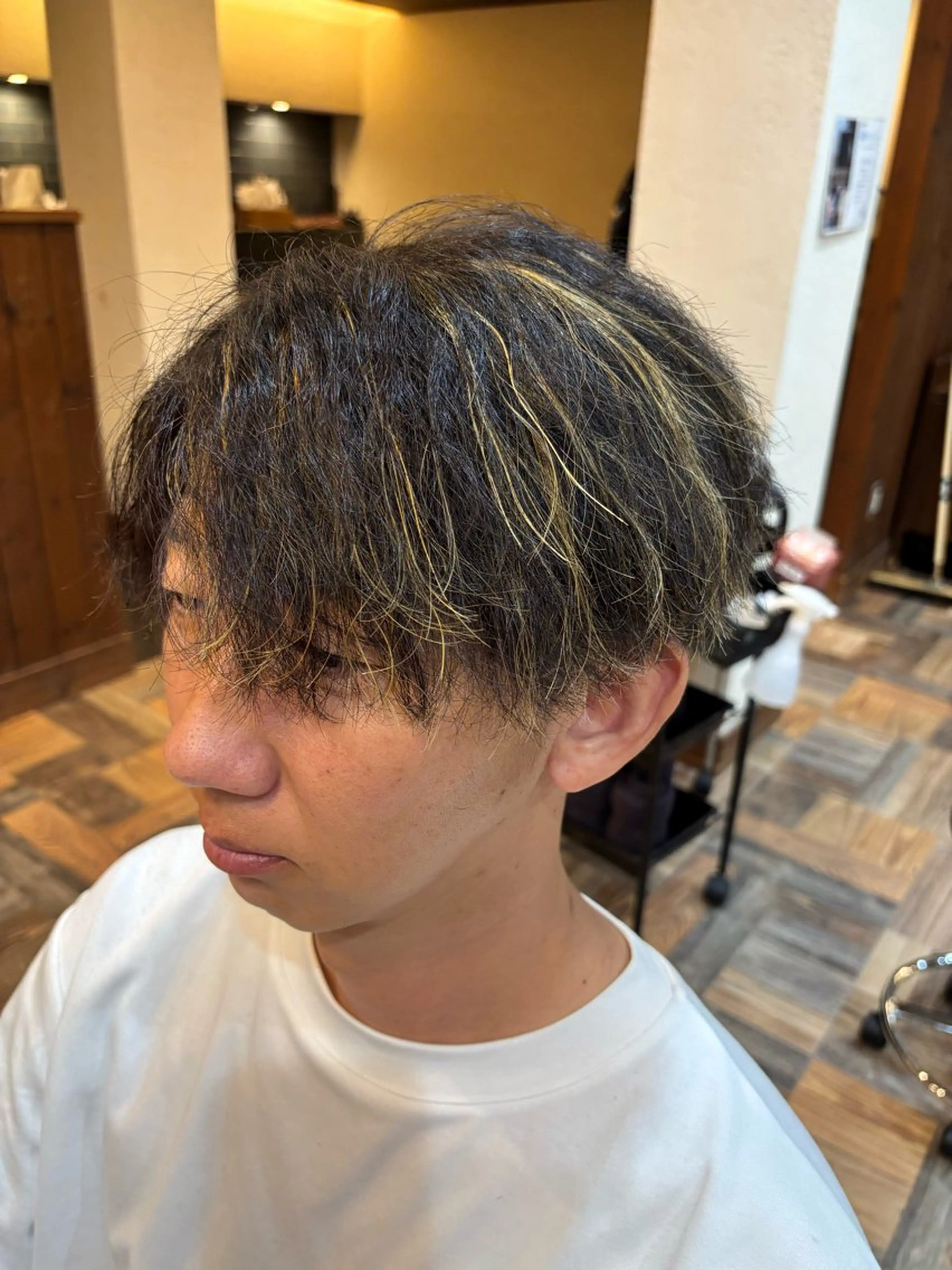 ショート ハイライト Y Remikaのヘアスタイル
