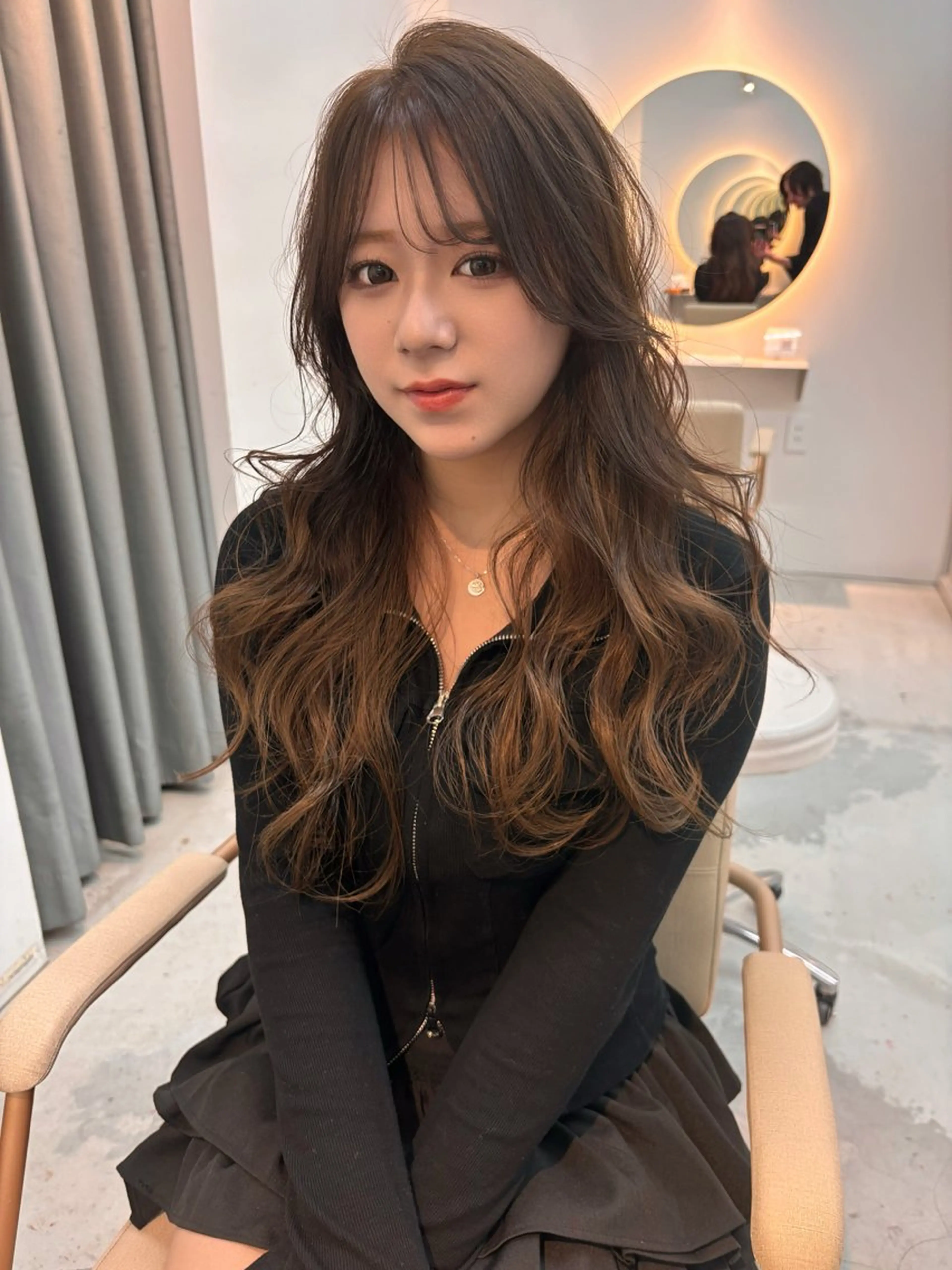 ロング レイヤーカット ロング カット ヘアカラー トリートメント 恒松 大毅のヘアスタイル