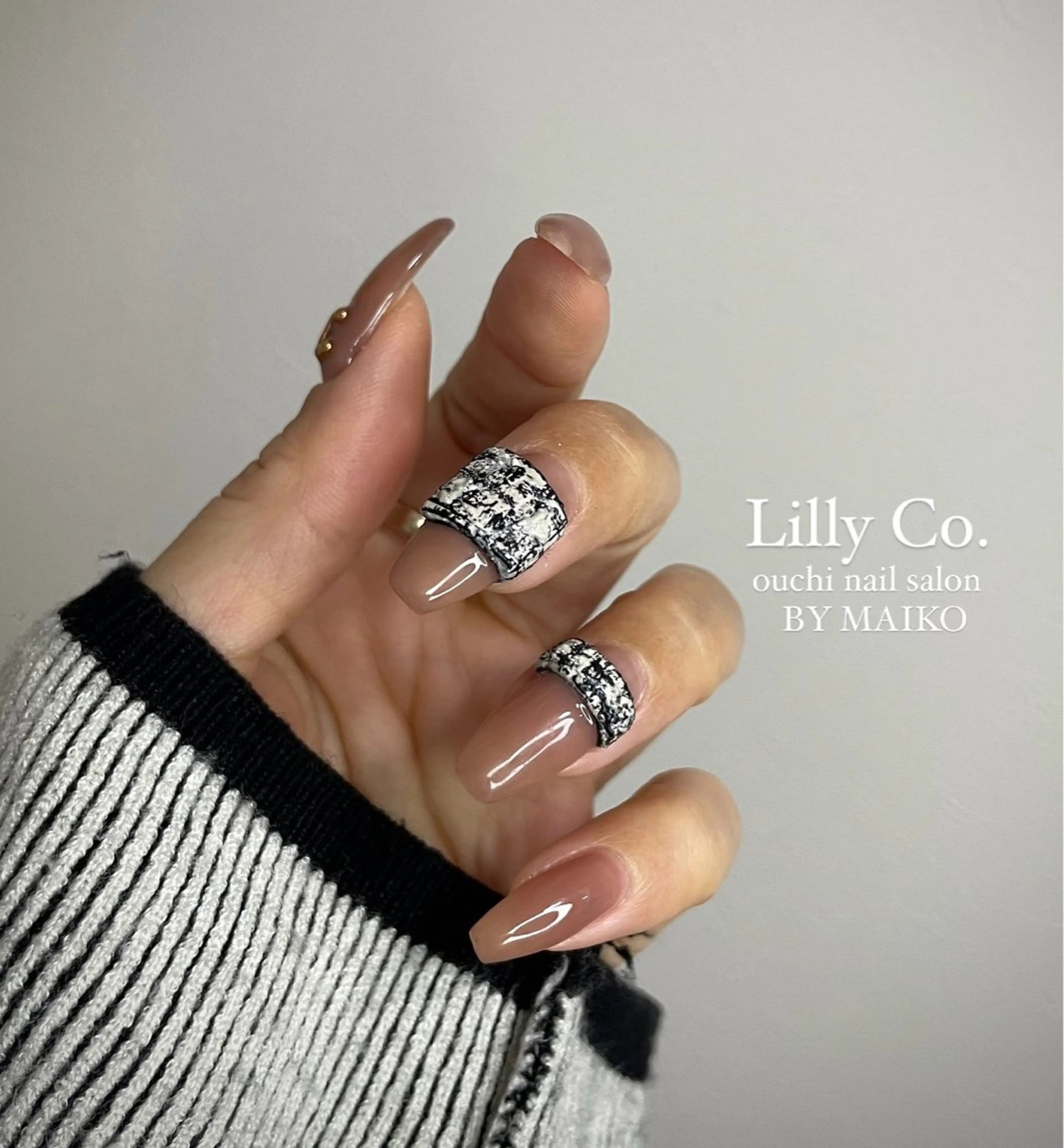 ネイル ツイードネイル ハンドネイル ハンドケア Lilly Co.のネイルデザイン