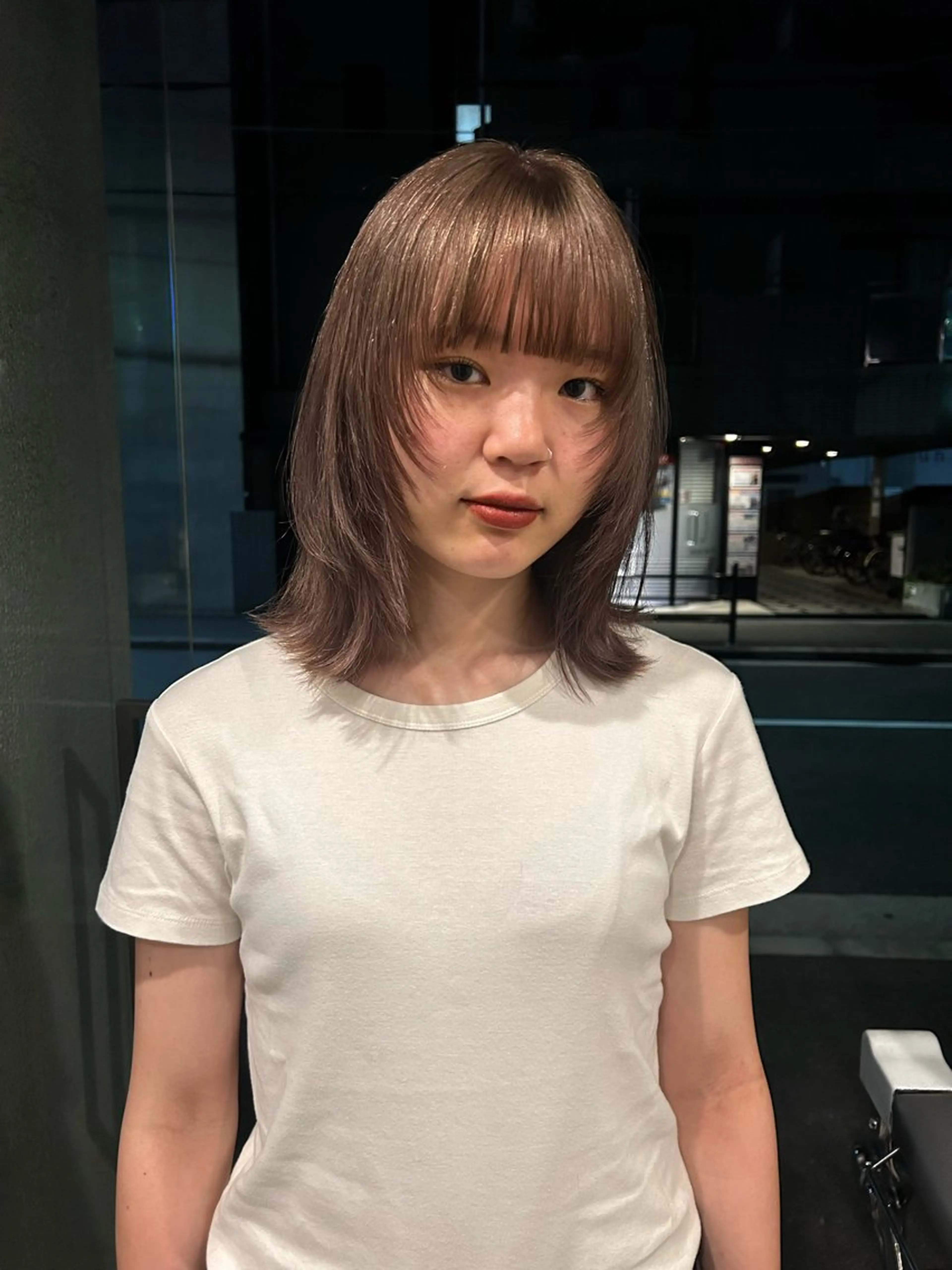 ミディアム カラー カット ヘアカラー トリートメント hen所属・心斎橋/レイヤー/ ブリーチ/モエのヘアスタイル