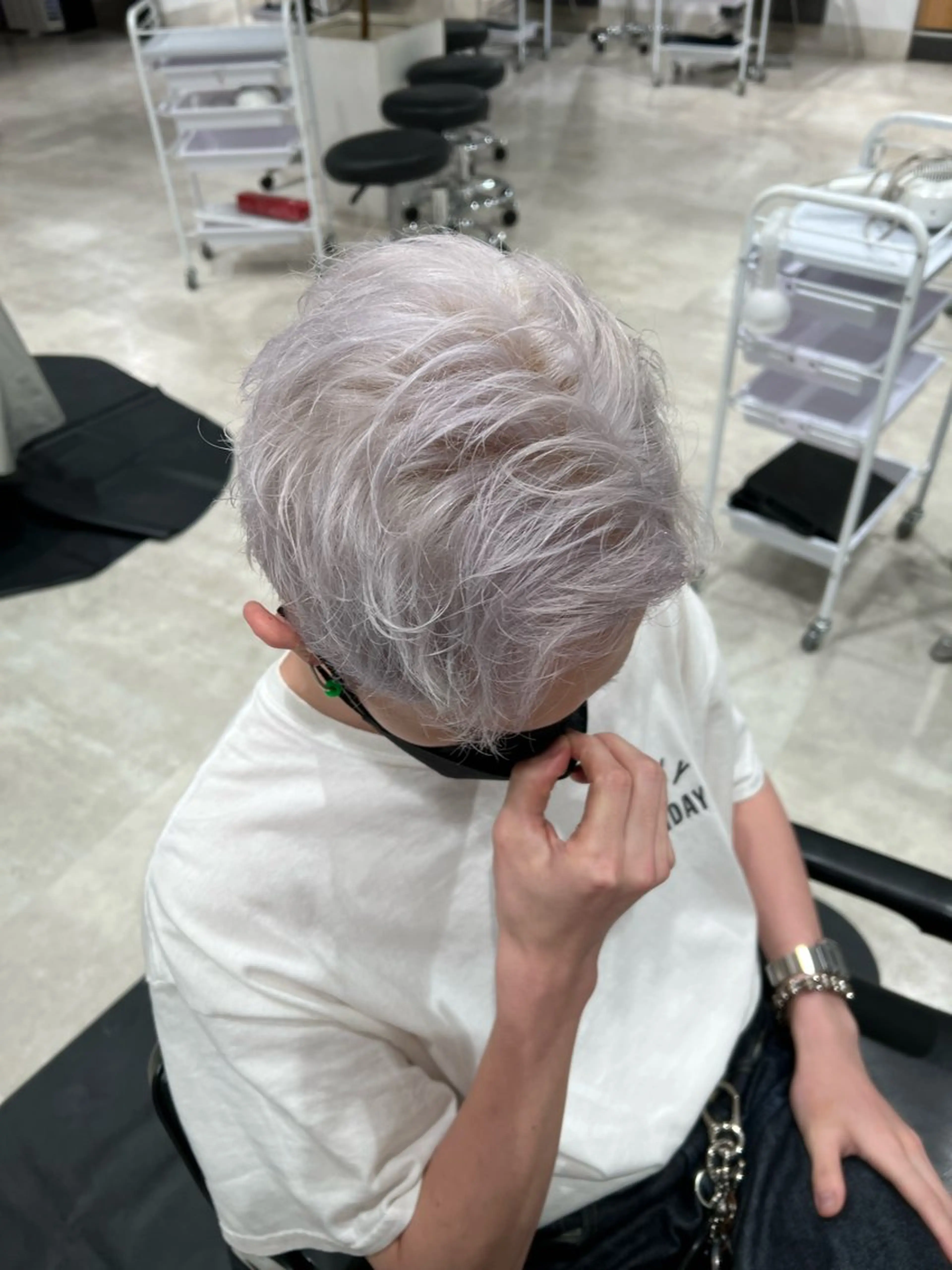 カラー メンズ 艶髪 RYOSEIのヘアスタイル