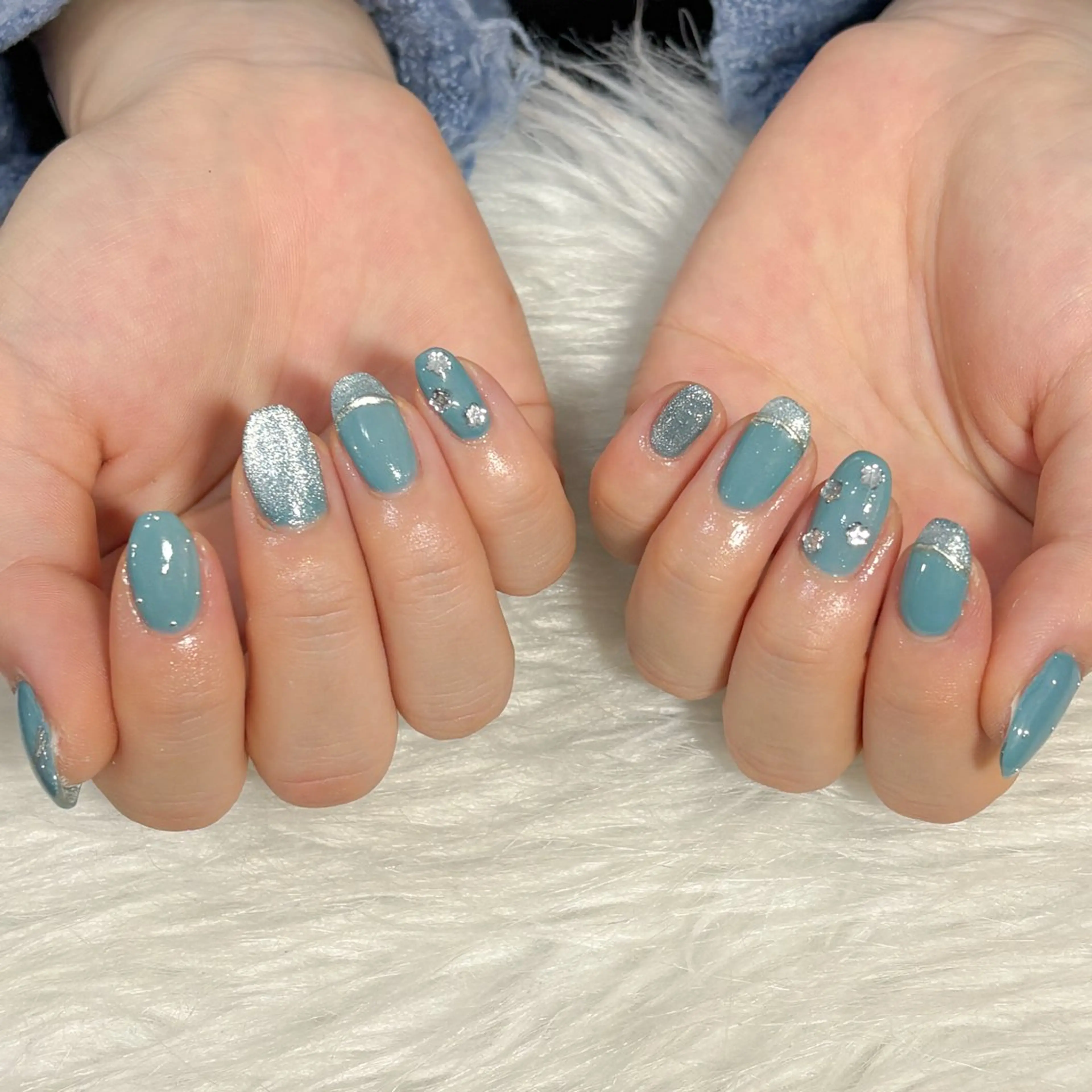 ネイル ハンドネイル LAVISH manaのネイルデザイン