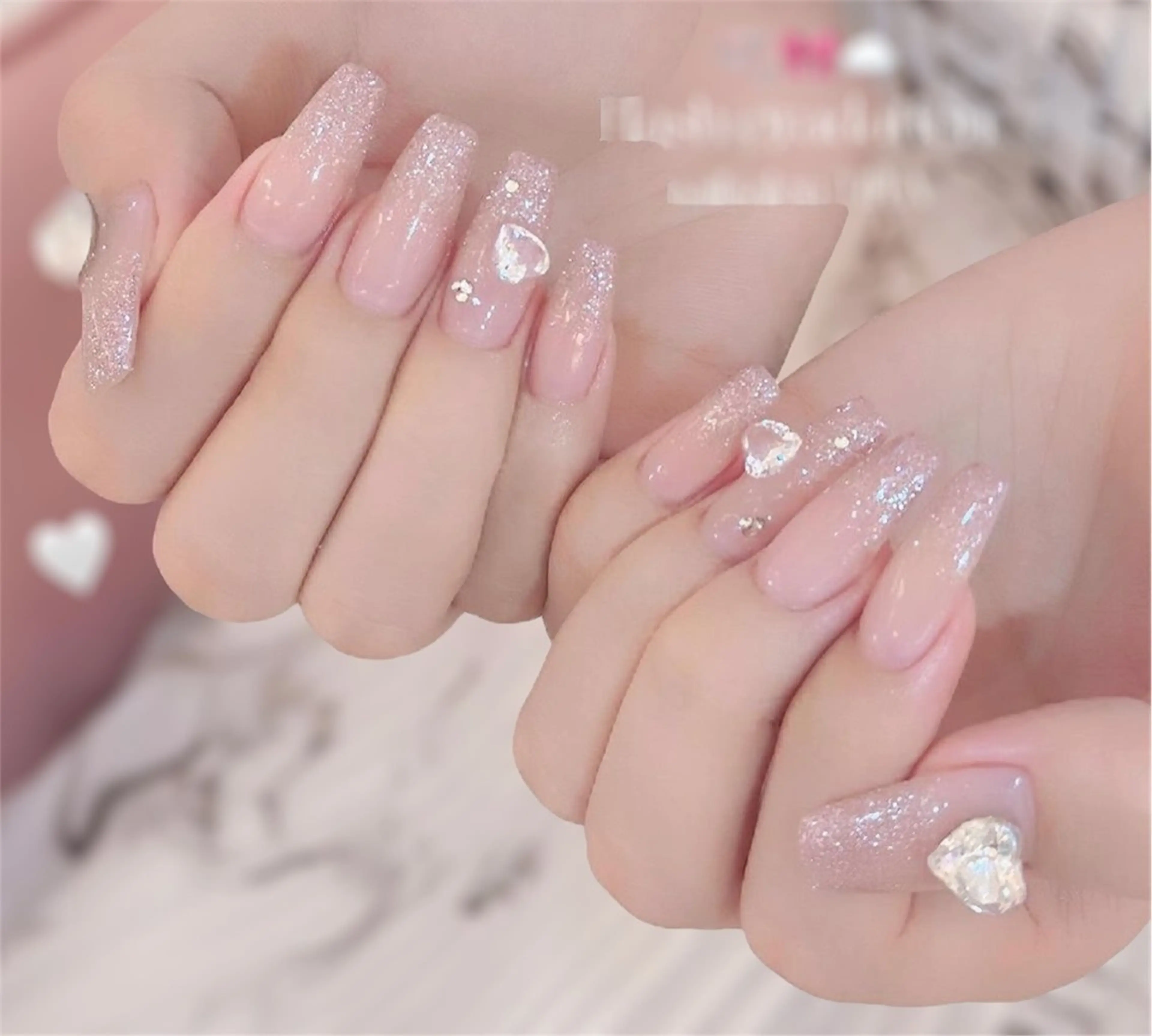 ネイル HIN NAILのネイルデザイン