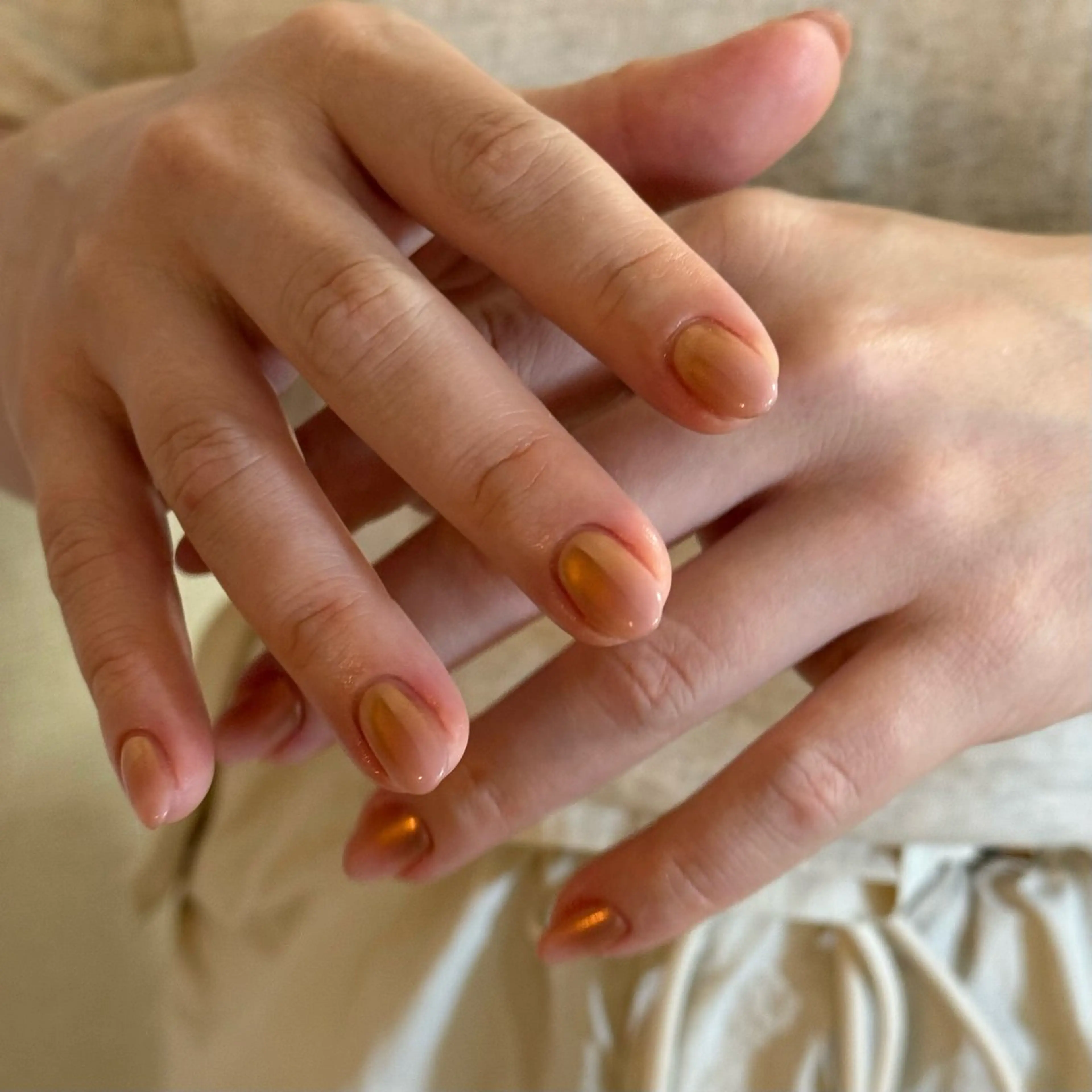 ネイル ミラーネイル ハンドネイル Black sheep.所属・Fujimori .のネイルデザイン