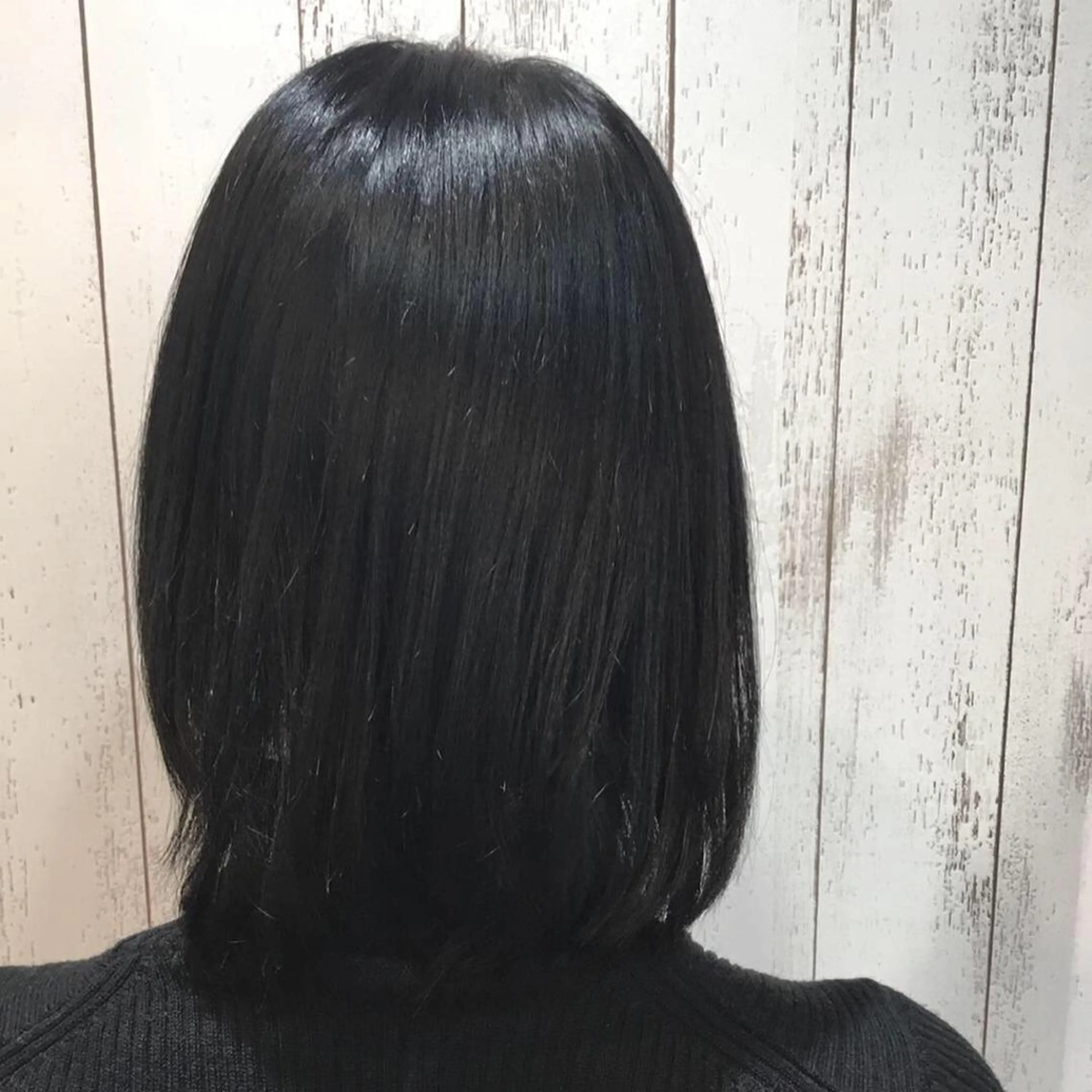 ミディアム カラー embrace エンブレイスのヘアスタイル