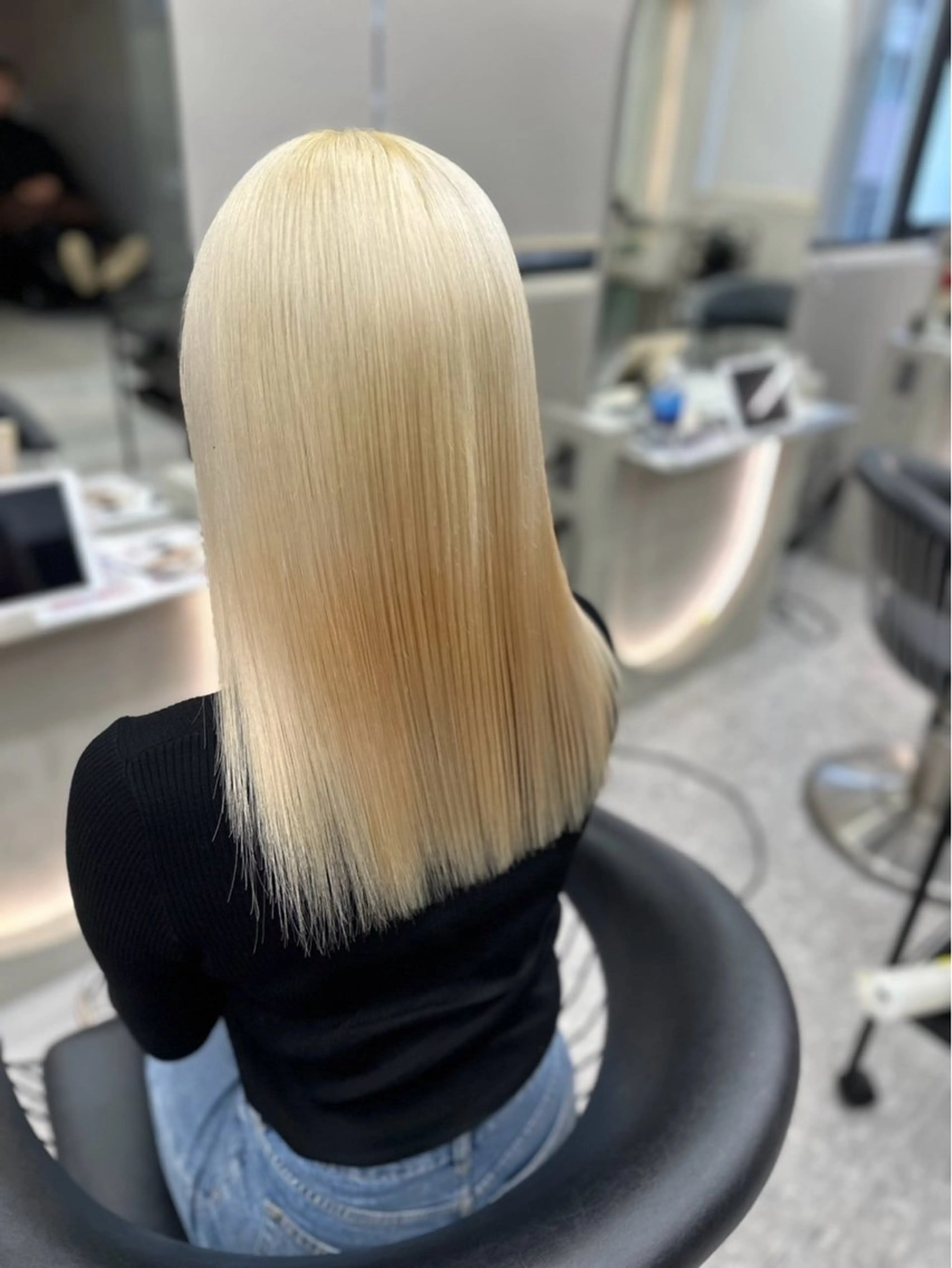 ロング カラー MOMOHA/ 🍑レイヤーカットのヘアスタイル