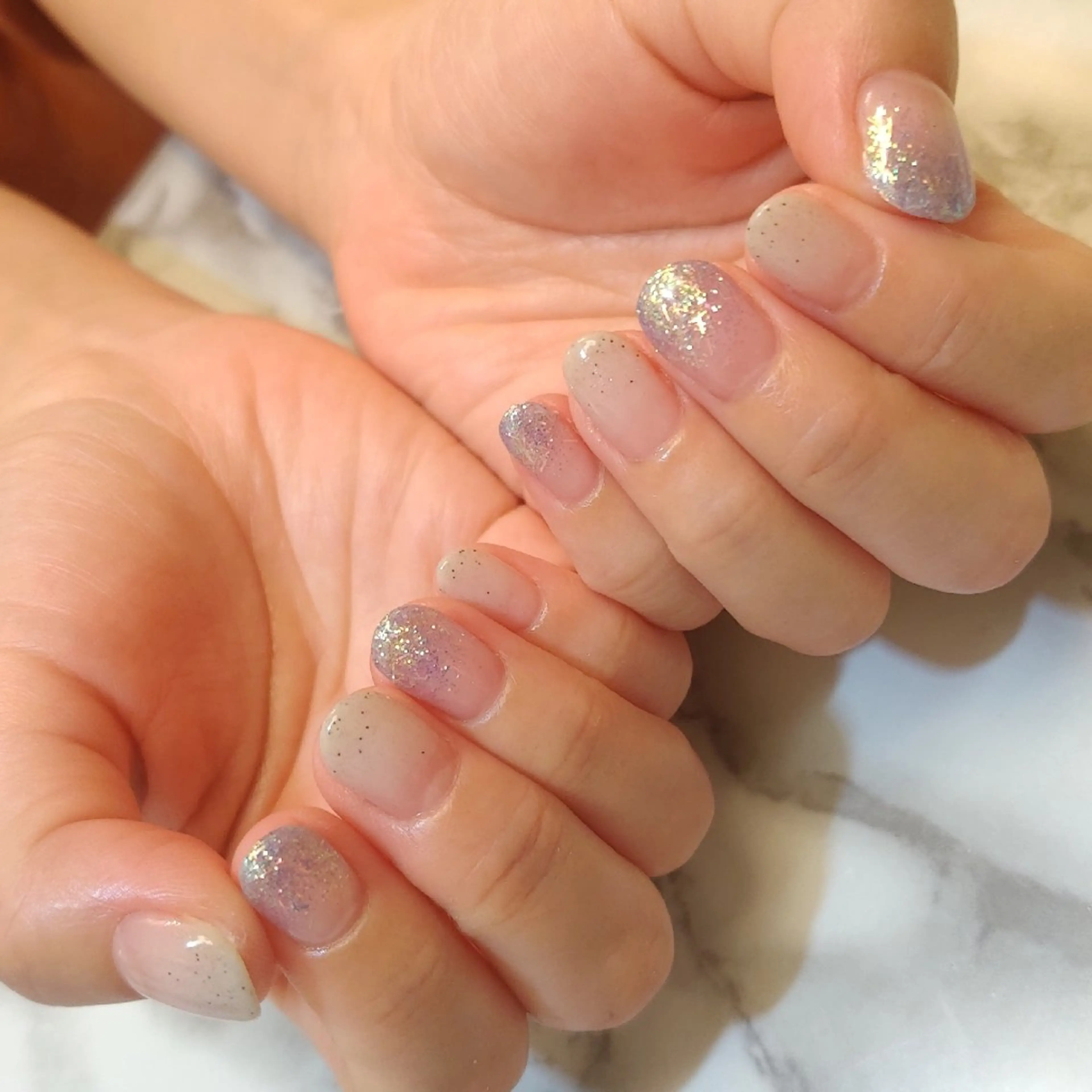 ネイル グラデーション ジェヌインネイル 河内のネイルデザイン