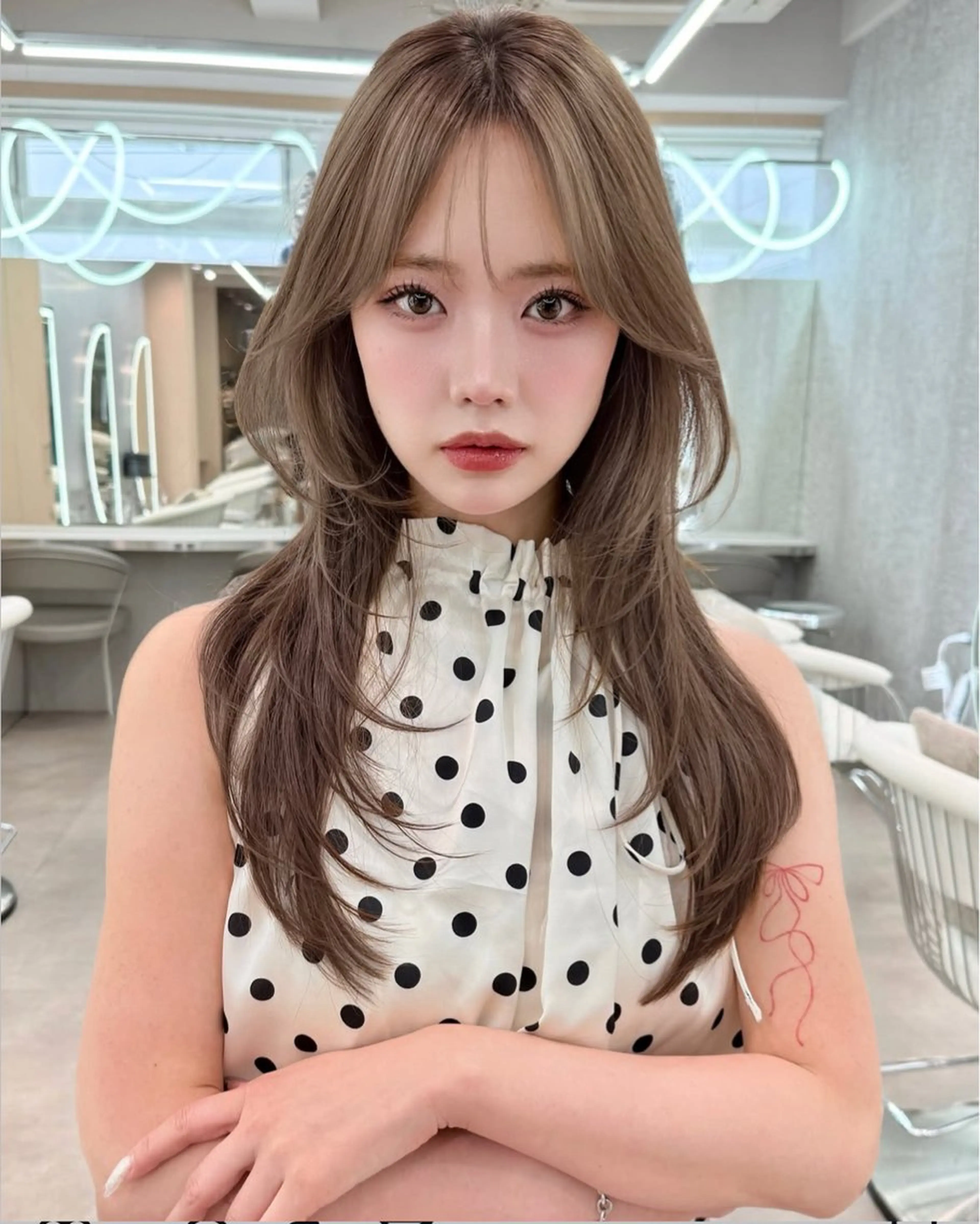 ロング カラー ヘアアレンジ ブリーチ 透明感カラー 髪質改善 カット ヘアカラー 縮毛矯正 トリートメント 美髪矯正🫧/ 韓国ヘア/吉田光佑のヘアスタイル