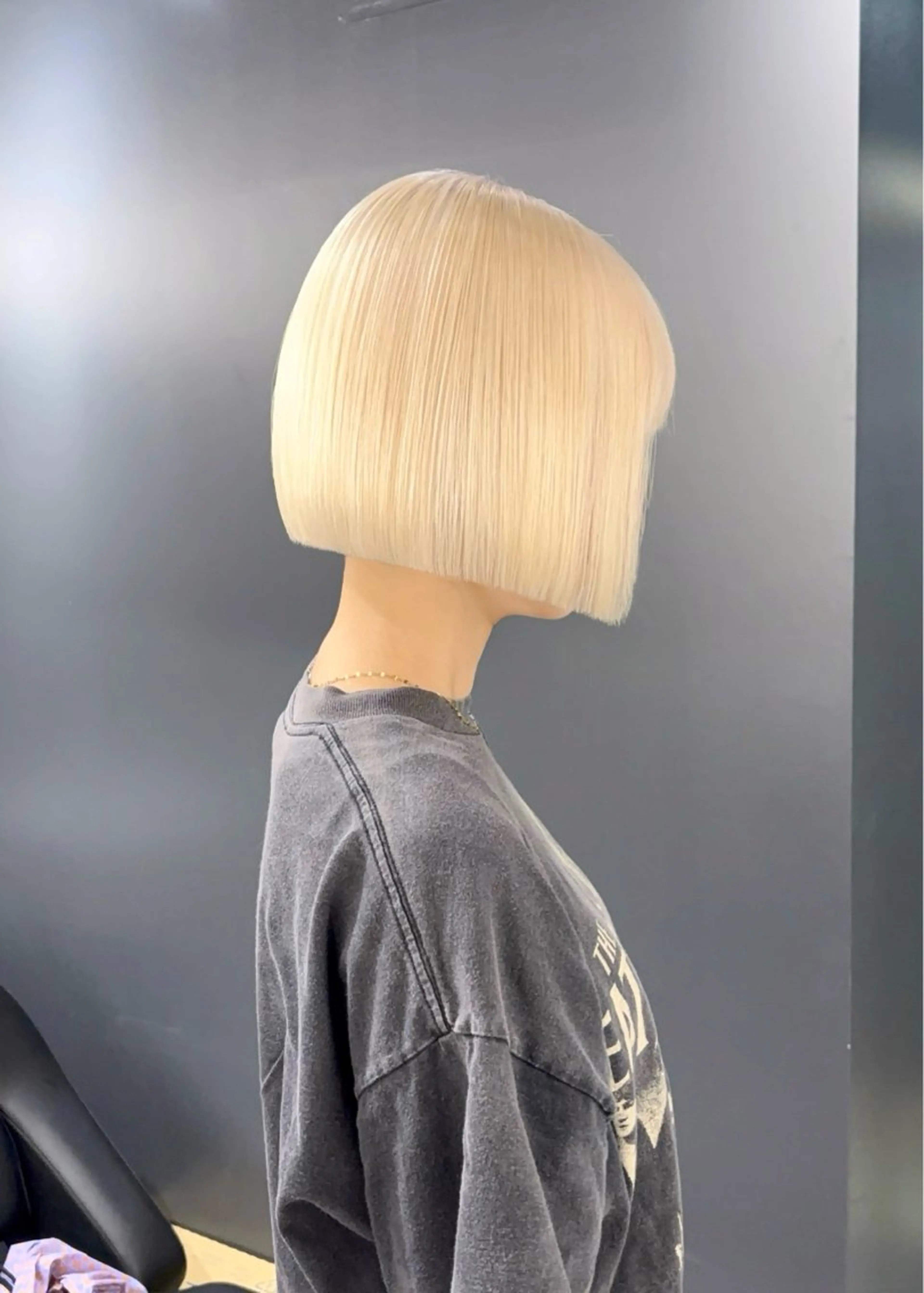 ショート カラー ONYX所属・ブリーチ/ハイトーン ミルクティー/ハルトのヘアスタイル