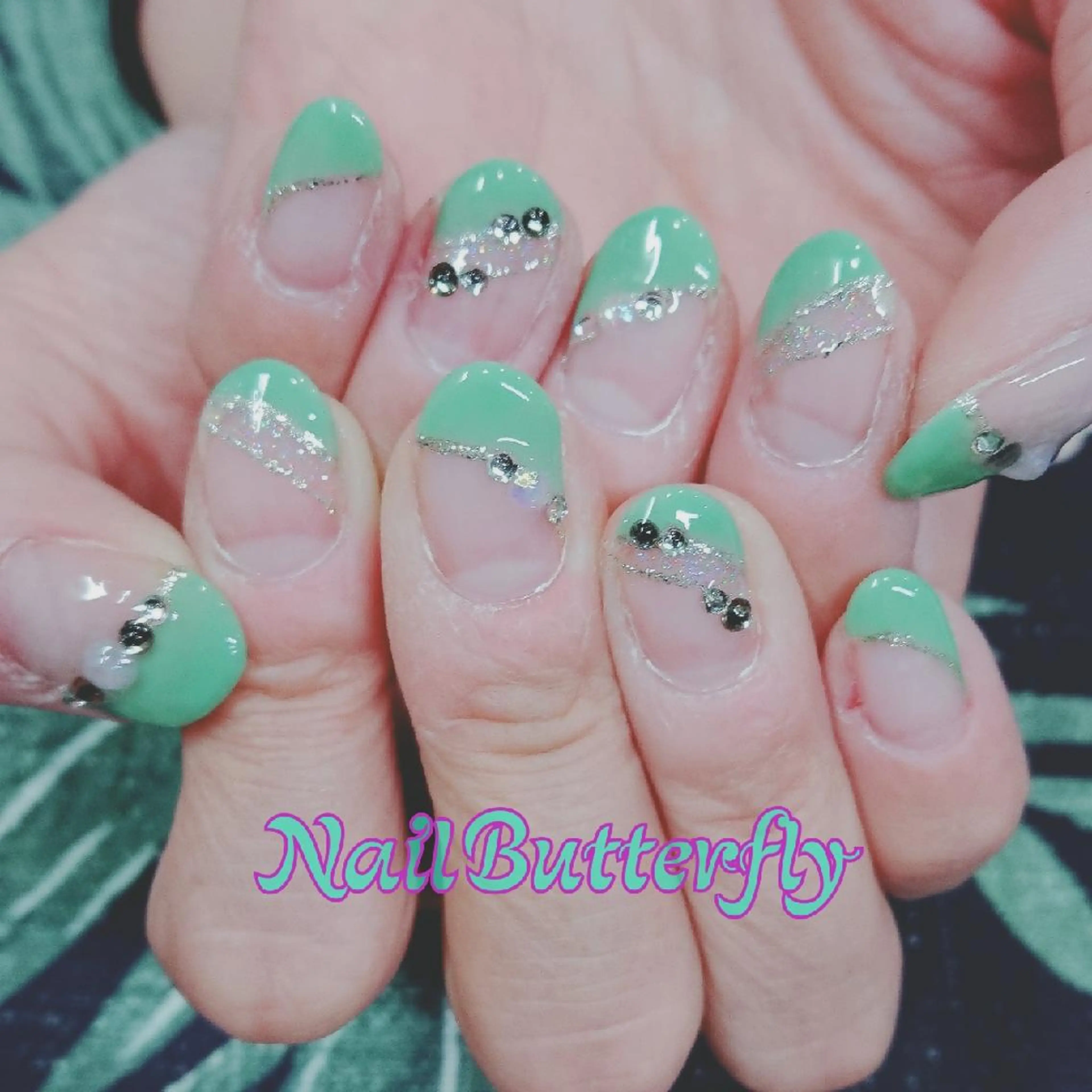 ネイル とねがわ かよこのネイルデザイン