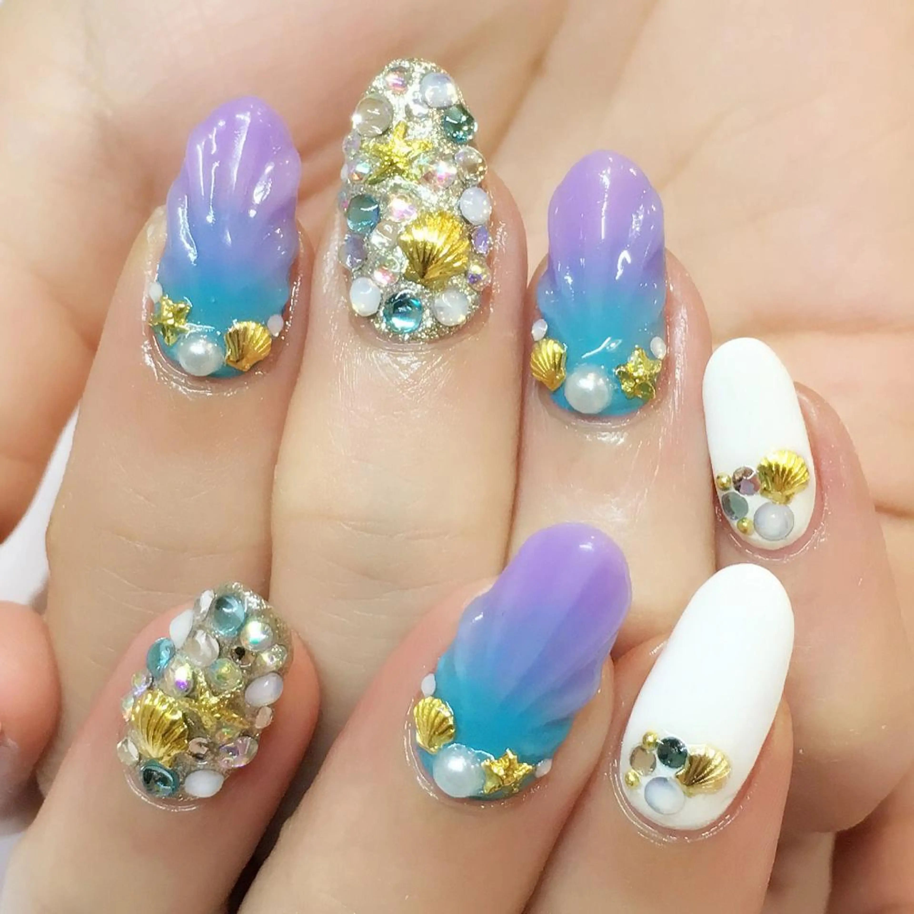 ネイル ジェルネイル nail salon Soeurのネイルデザイン
