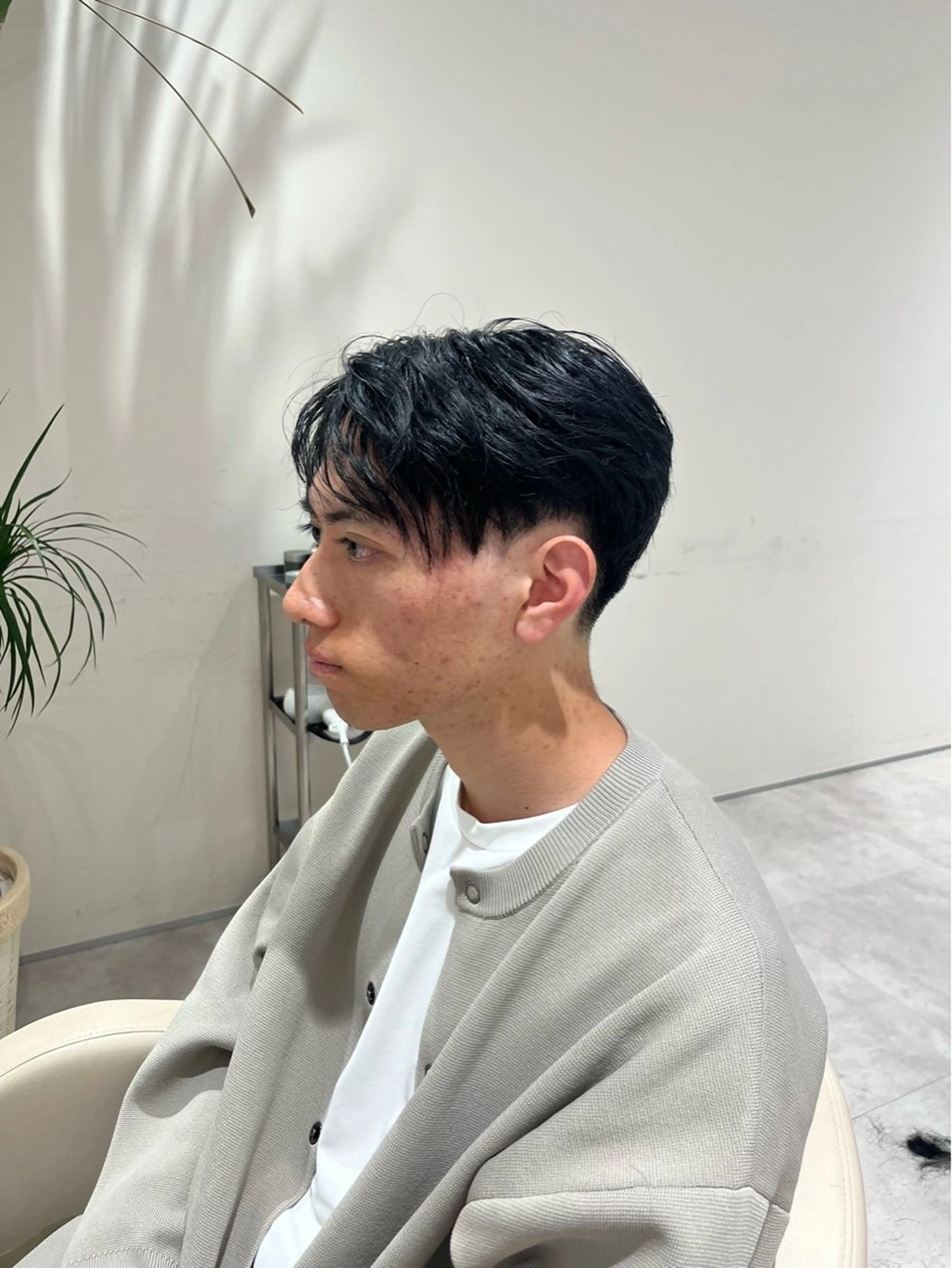 メンズ センターパート 刈り上げ FRAME Central所属・FRAME/ 武田亜弥のヘアスタイル