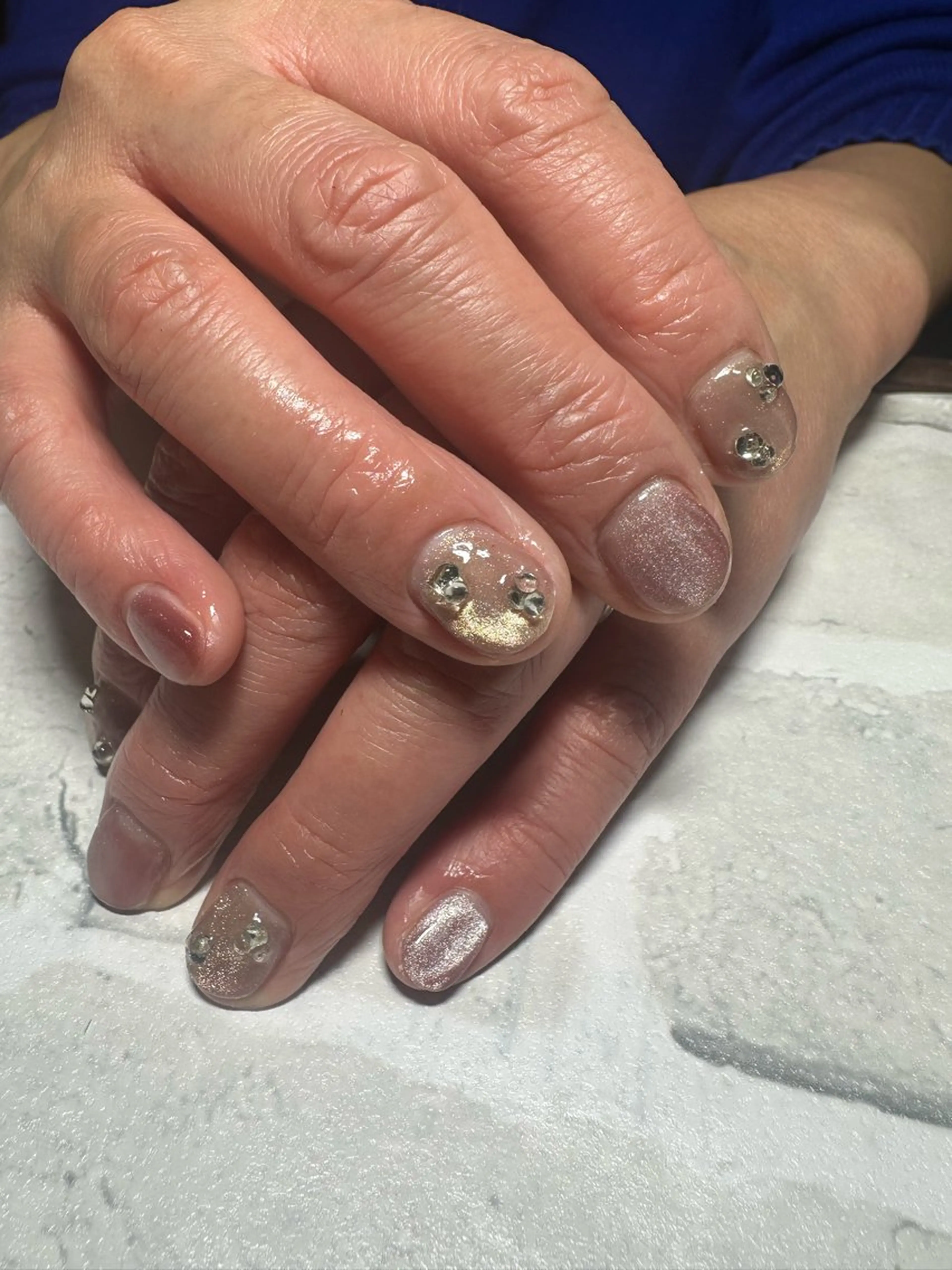 ネイル e.nail所属・🍎吉田 恵里🍎のネイルデザイン