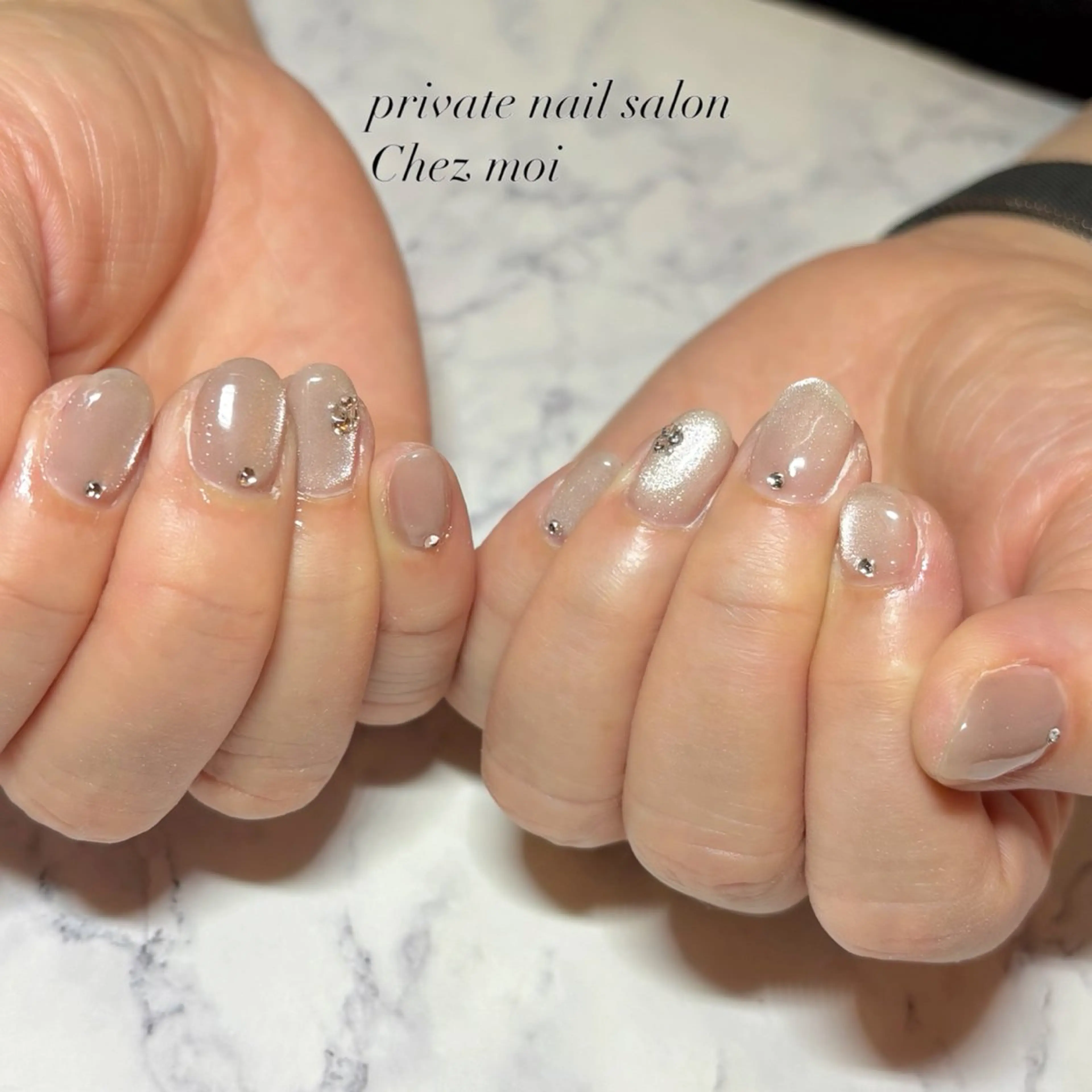 ネイル フラッシュネイル フラッシュマグ マグネットネイル KOMINE TOMOKOのネイルデザイン